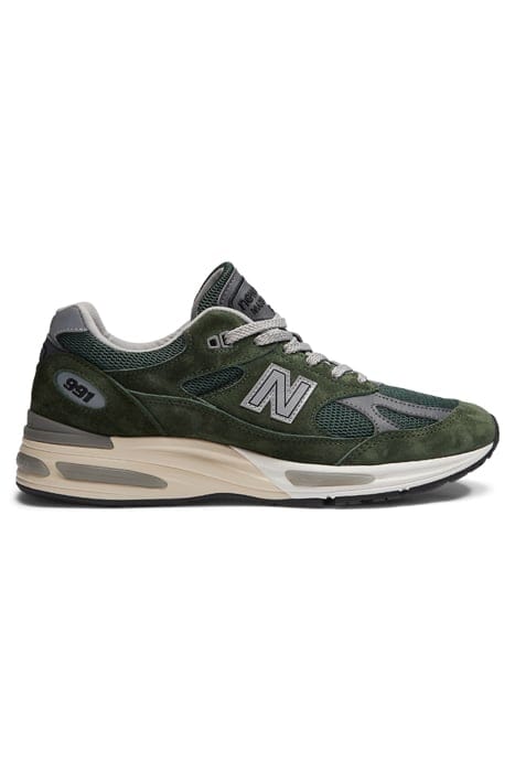 MADE IN UK UNISEX 991V2 KOMBU GREEN 1