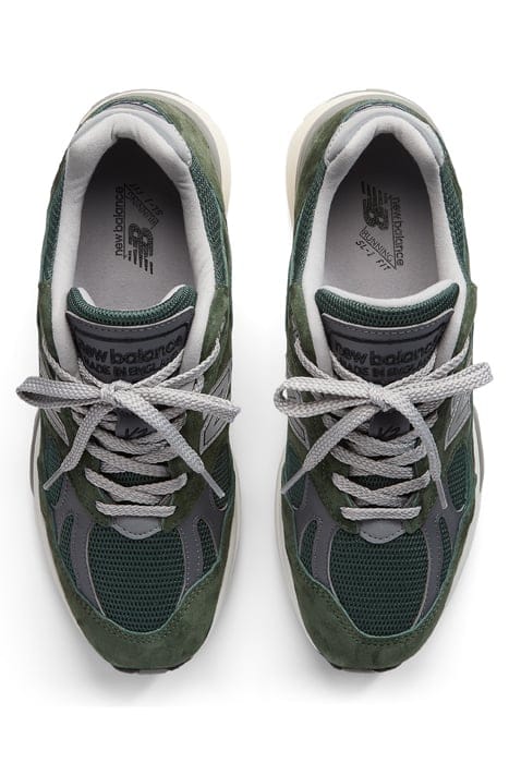 MADE IN UK UNISEX 991V2 KOMBU GREEN 3