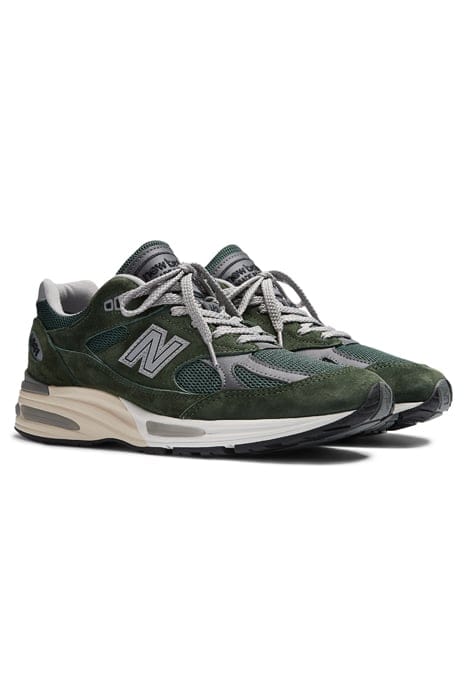 MADE IN UK UNISEX 991V2 KOMBU GREEN 2