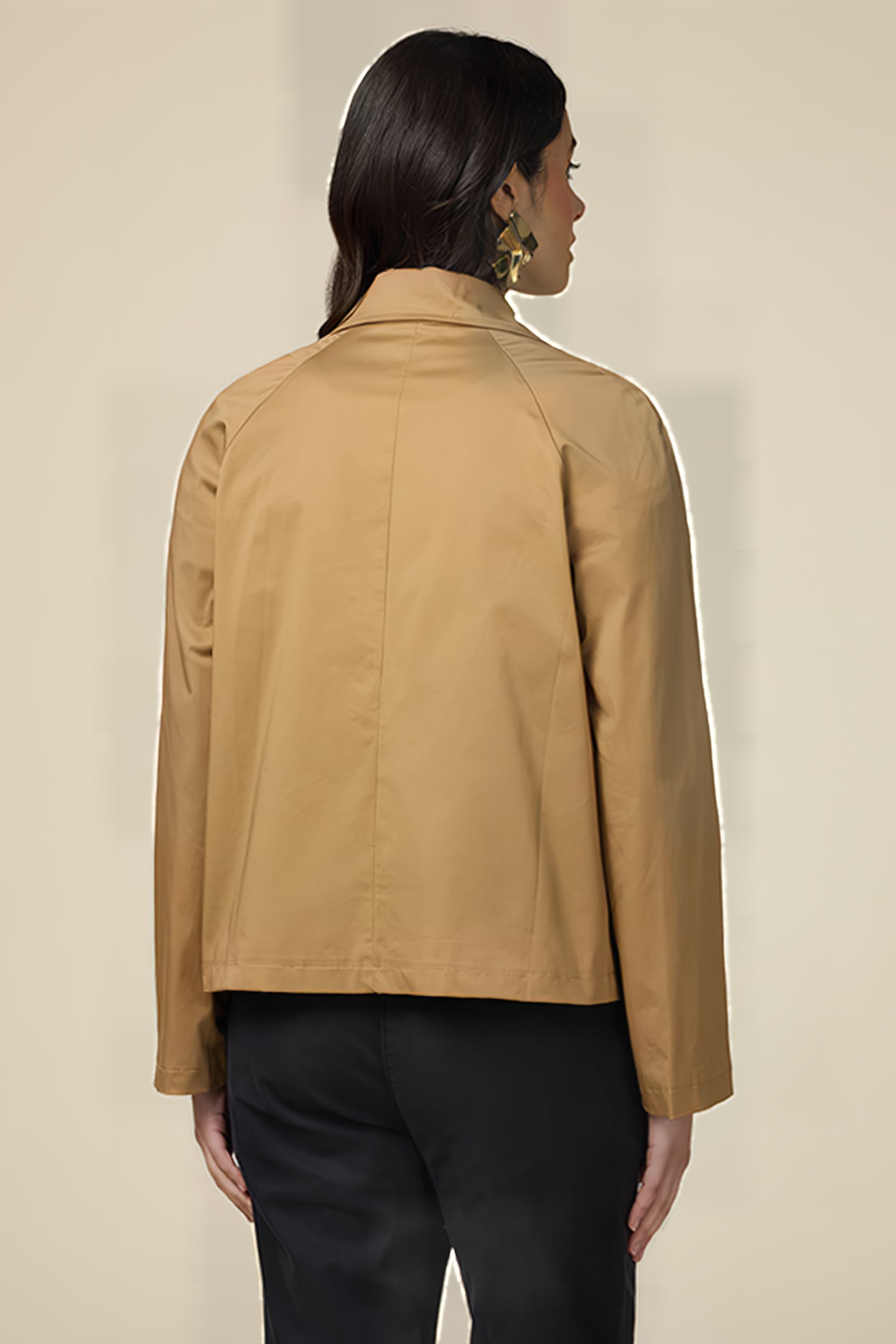 SHORT COTTON DOUBLE-BREASTED TRENCH COAT NATURAL 2