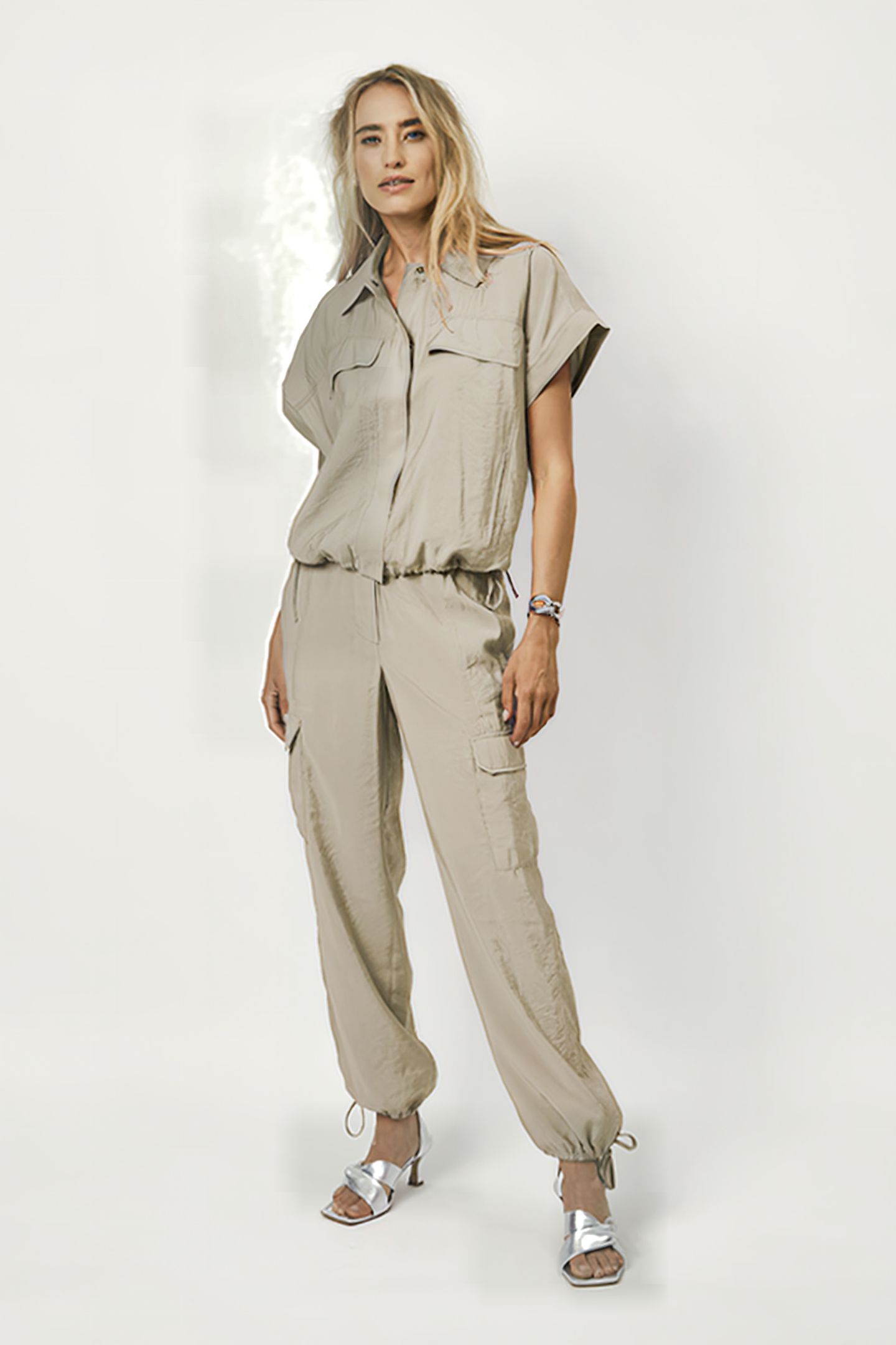 FONTAINE WAISTCOAT DRY SAND 5