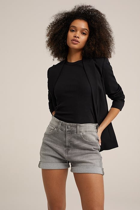 SHORT LIGHT GREY 5