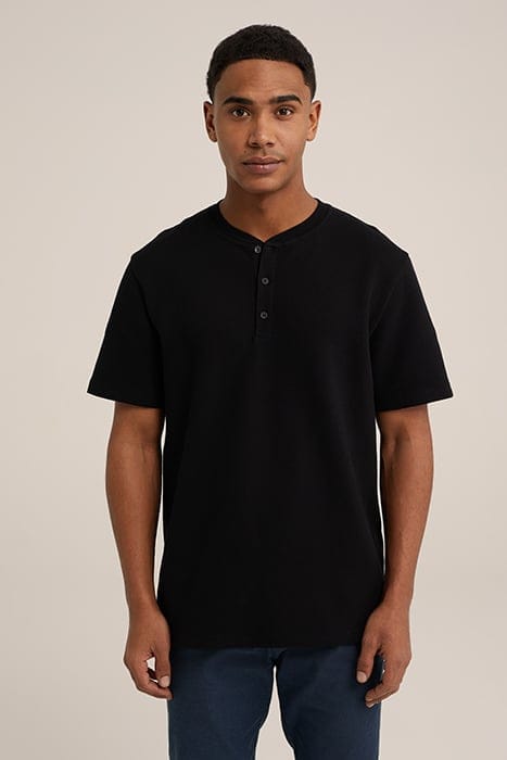 T-SHIRT BLACK 1