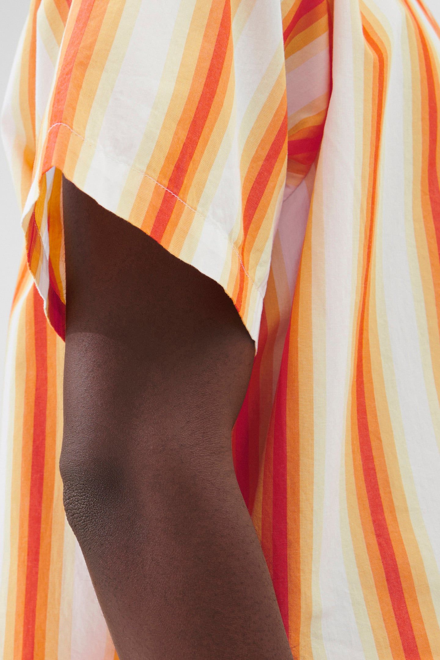 UNISEX POPLIN, SHORT SLEEVE SHIRT ORANGE MARQUEE 3