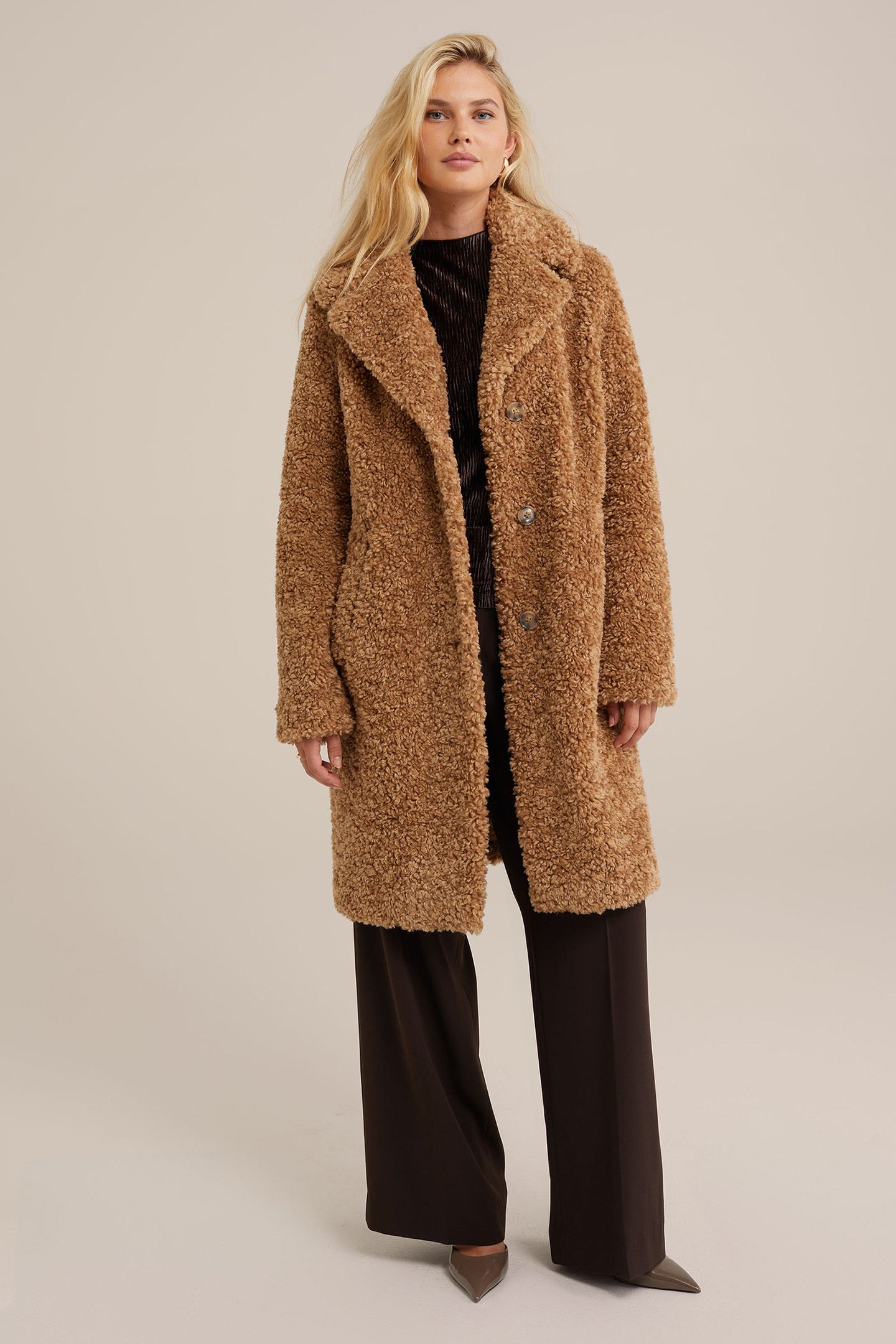 COAT LIGHT BROWN 2