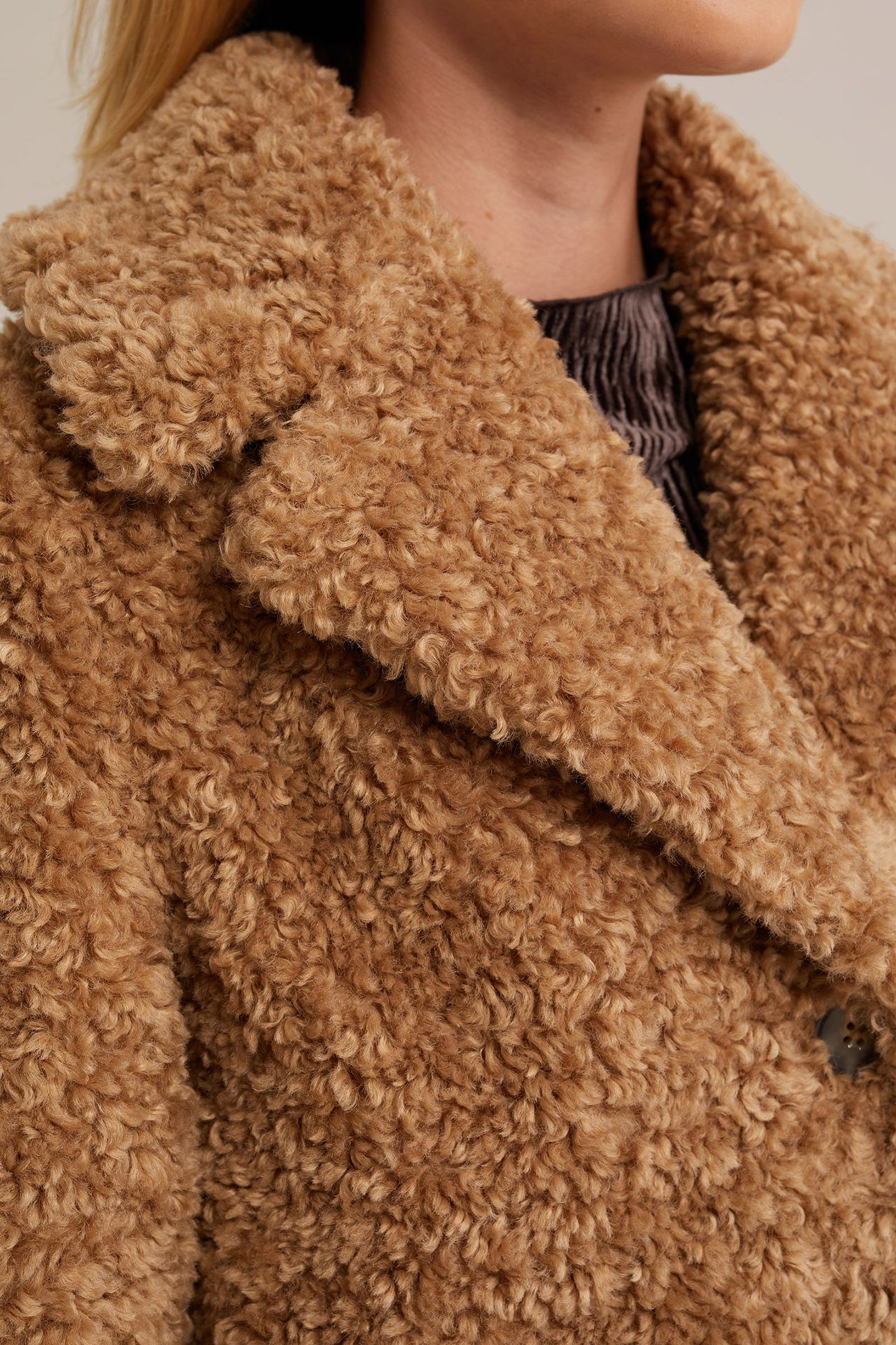 COAT LIGHT BROWN 6