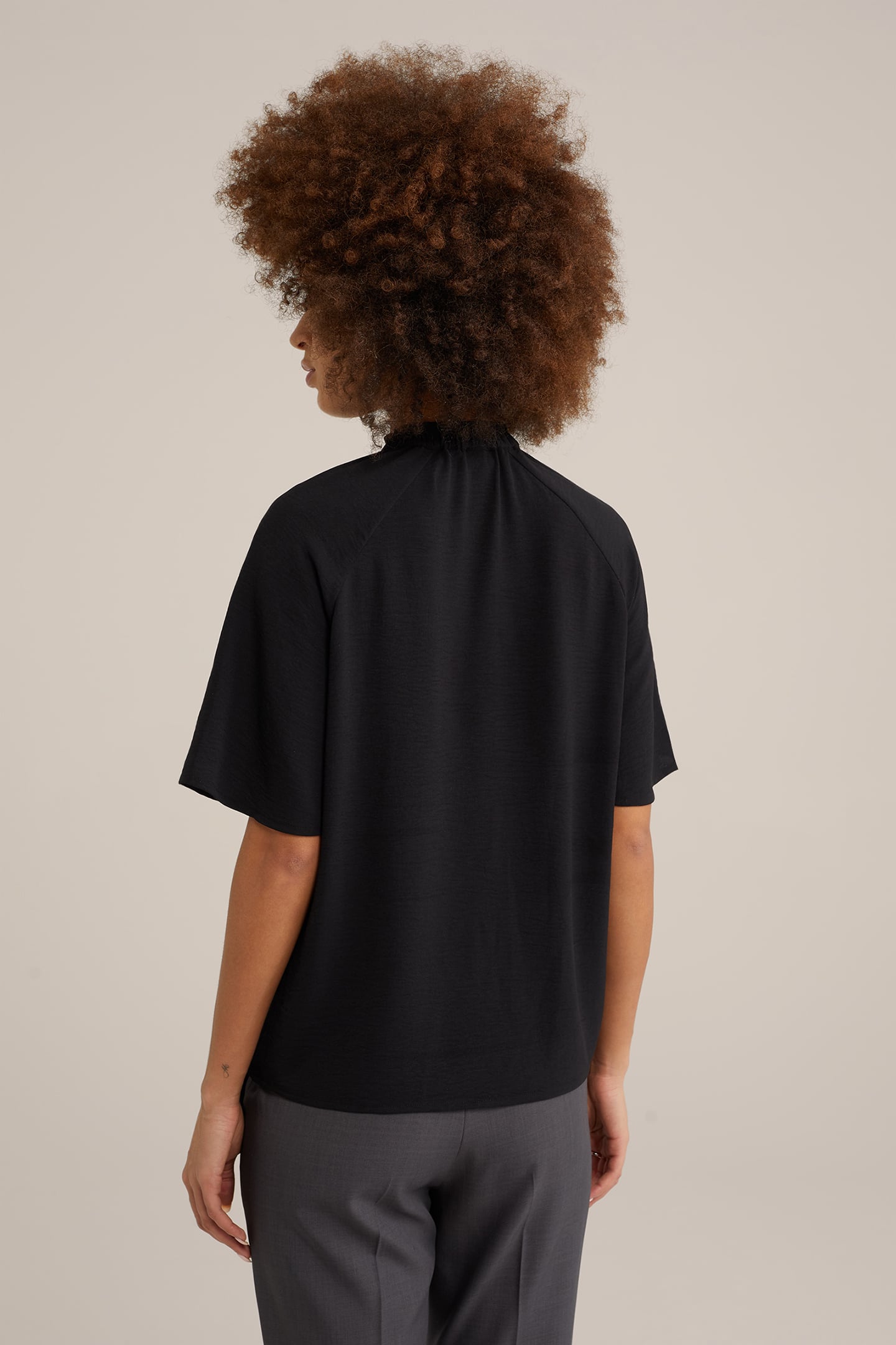 T-SHIRT BLACK 2