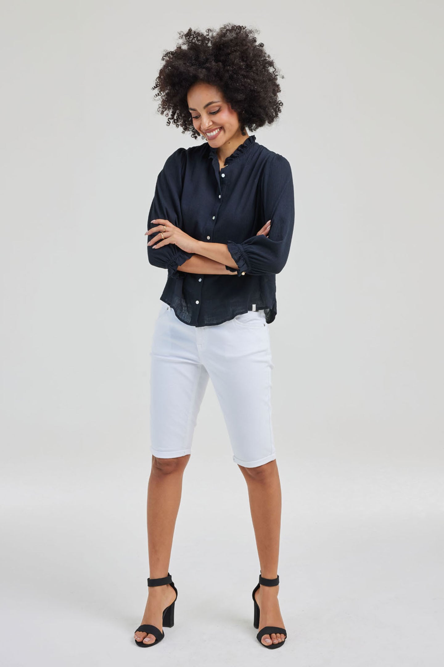 BERMUDA WHITE 2