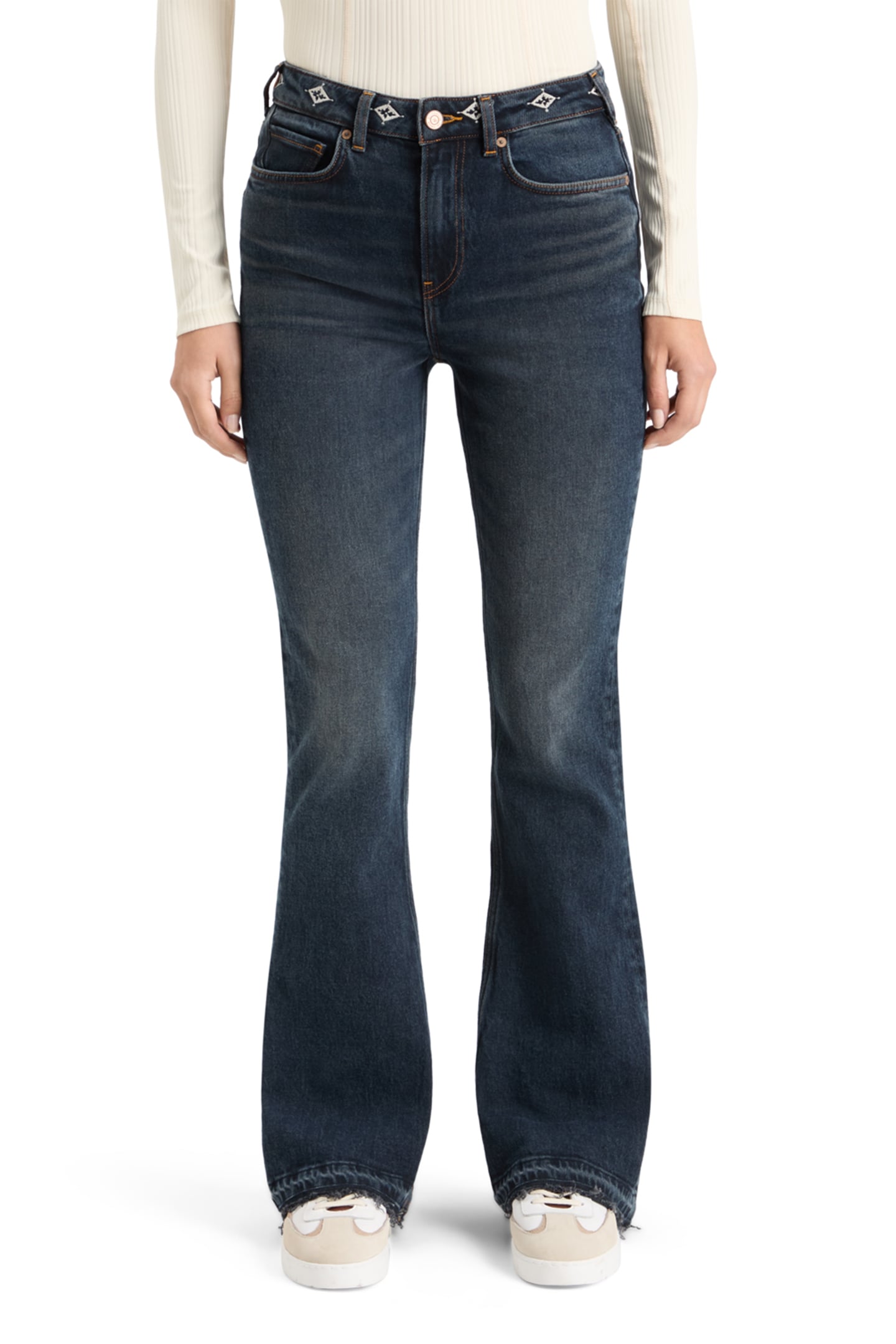 THE CHARM FLARED JEANS WITH EMBROIDERY DETAILS - ROAD TRIP R 1