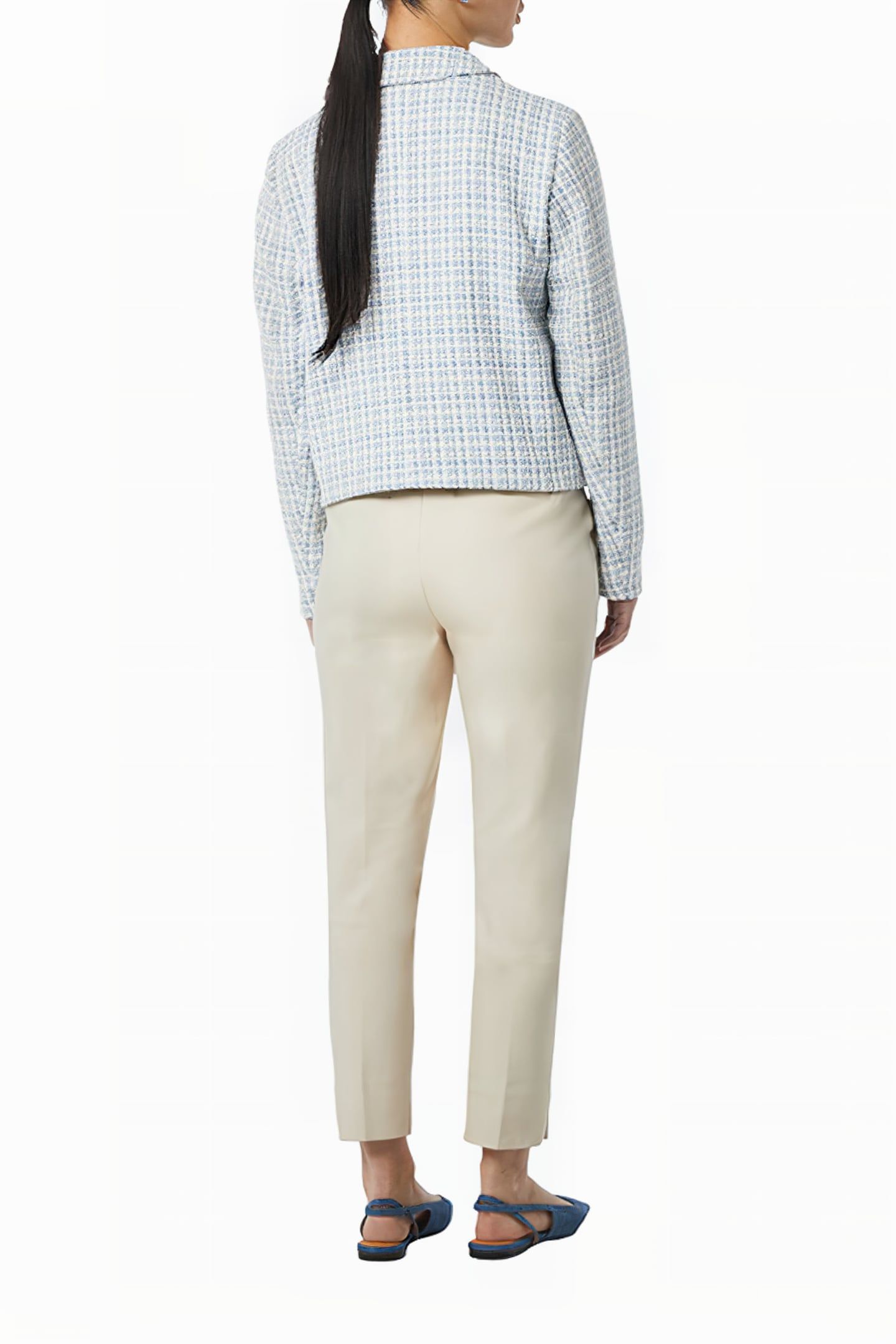 COMMA JACKET INDOOR LIGHT-BLUE 3