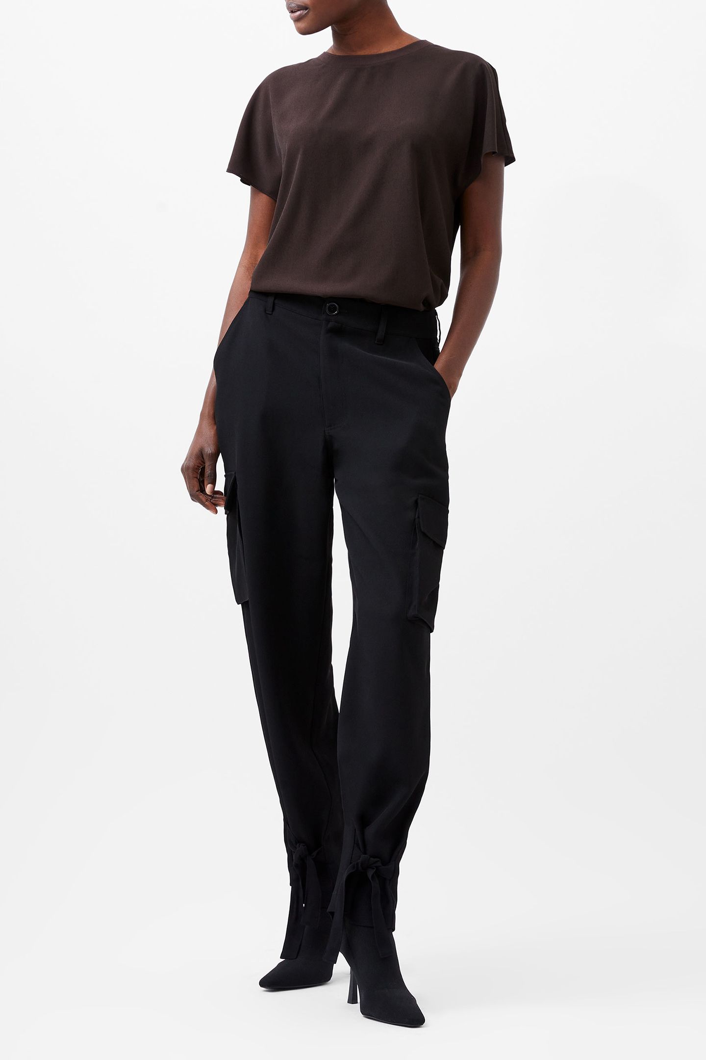 CREPE LIGHT CREW NECK TOP CHOCOLATE GANACHE 2