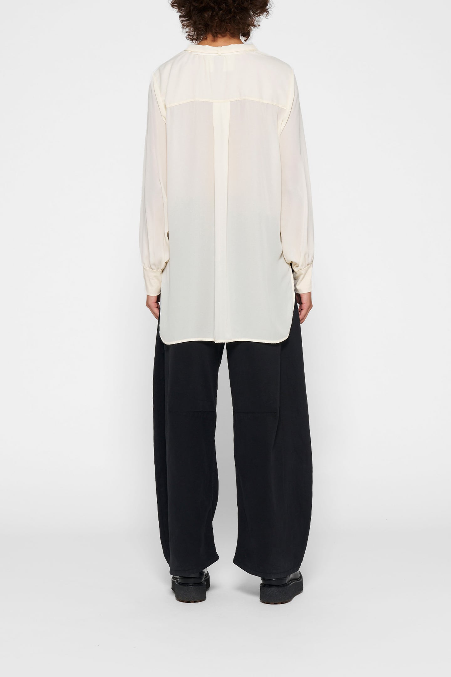 FLOWY BLOUSE CREAM 3