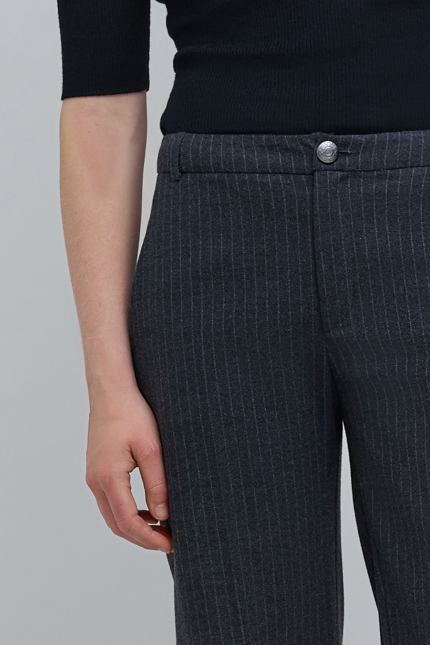 GRAY FLARE SUIT PANTS WITH TENNIS STRIPES 7