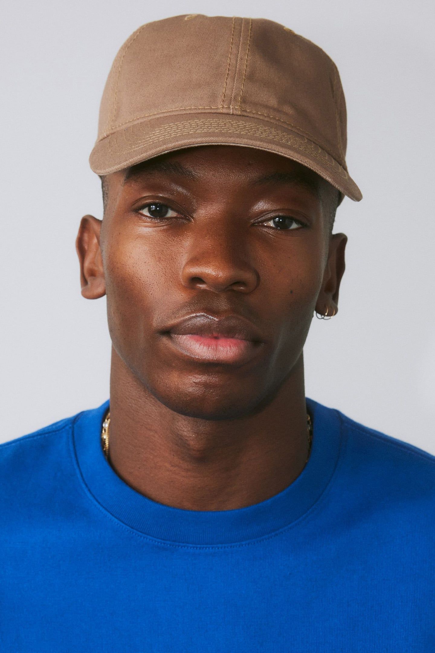 ESSENTIAL CAP BROWN 2