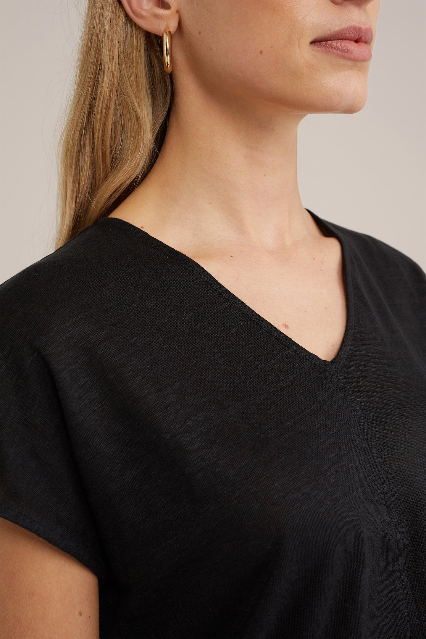 T-SHIRT BLACK 6
