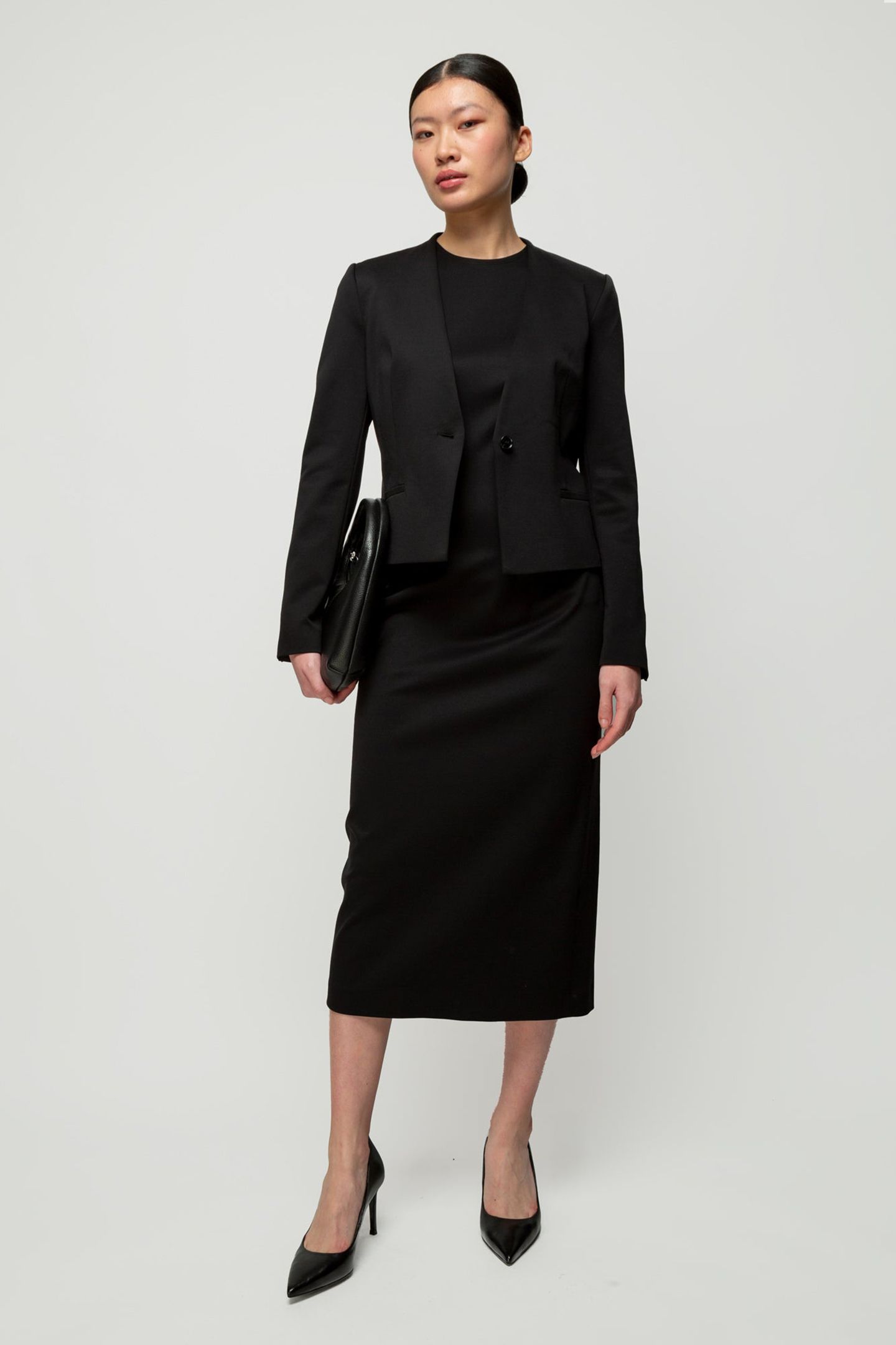 COLBERT SHORT ONE BUTTON BLACK 2