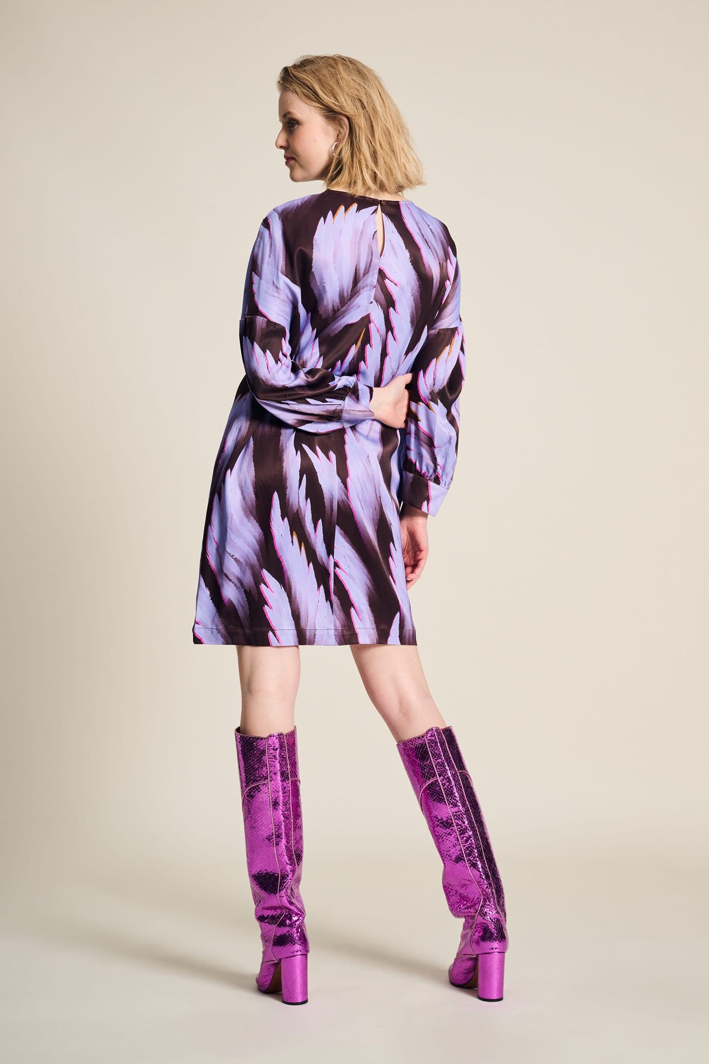 DRESS - SATIN FEATHERS BROWN 2