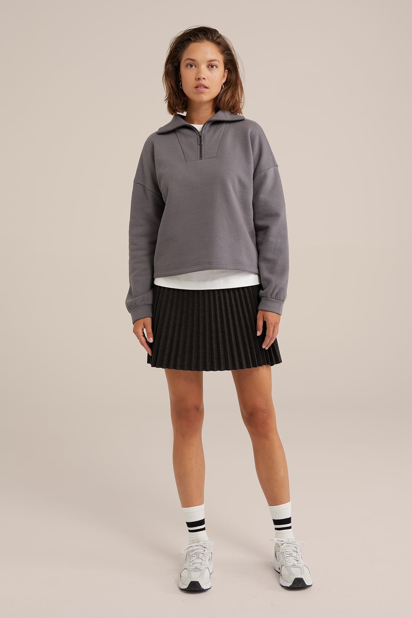 SWEATER DARK GREY 3