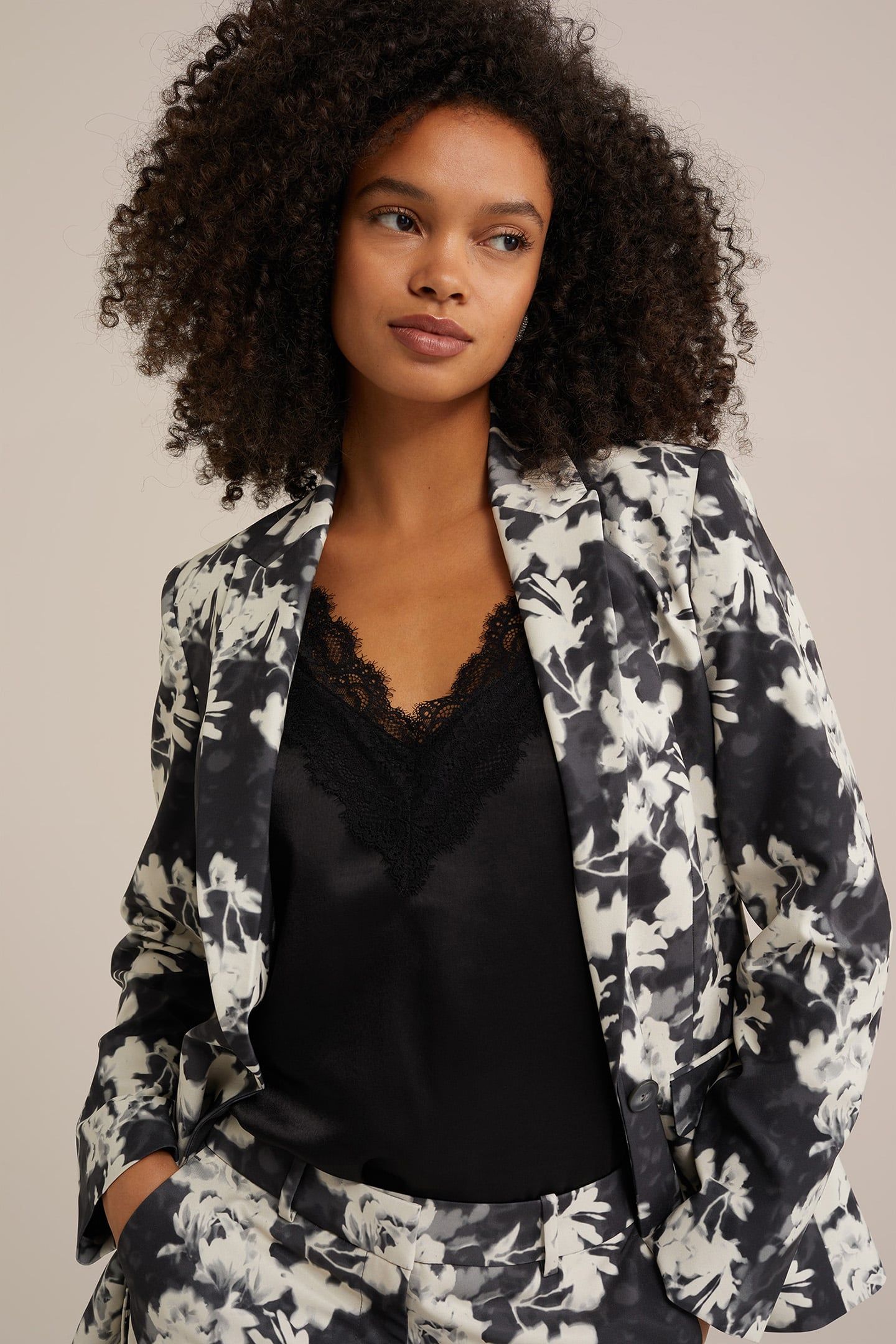 BLAZER BLACK 5