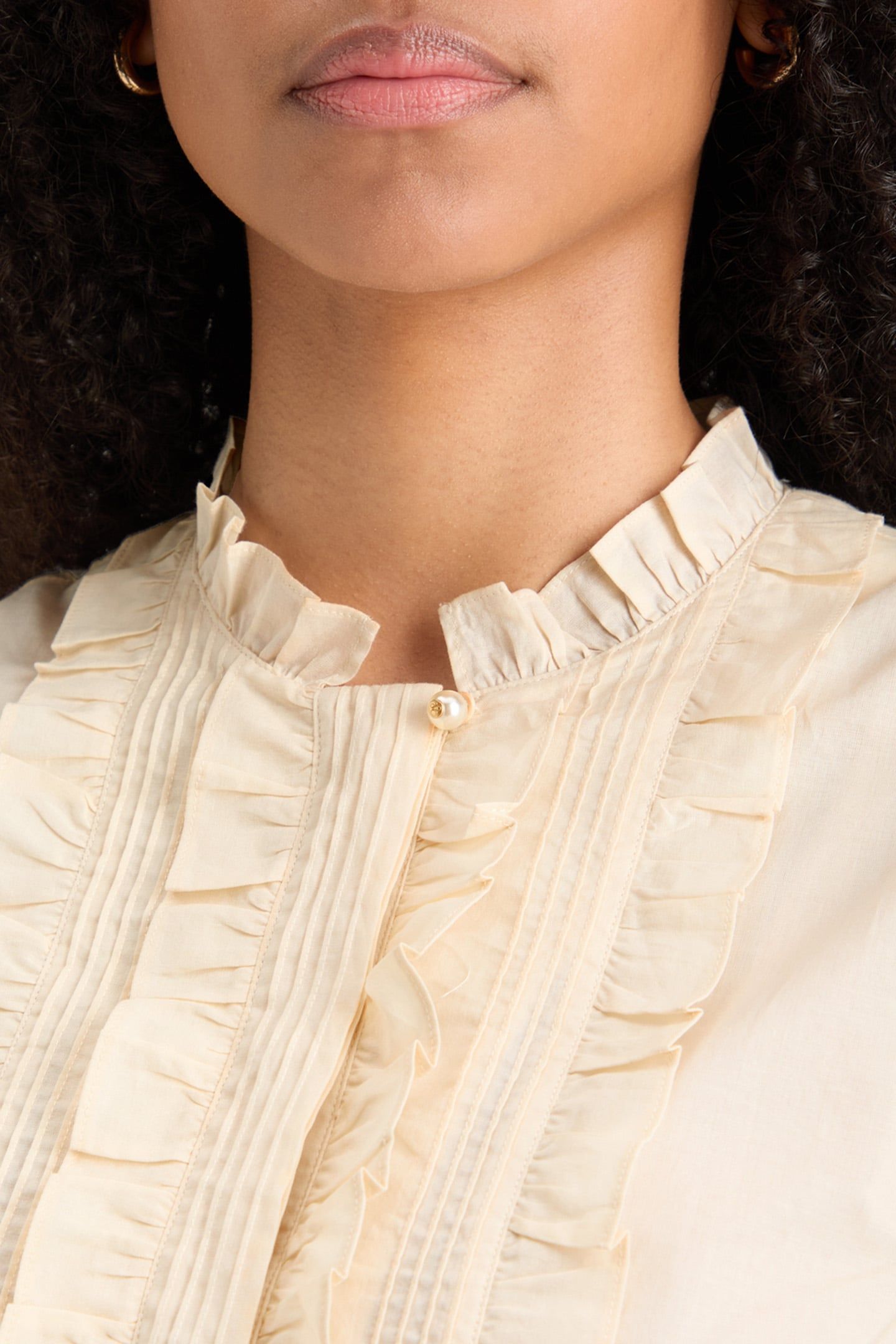 SLEEVELESS RUFFLE SHIRT SOFT ICE 7
