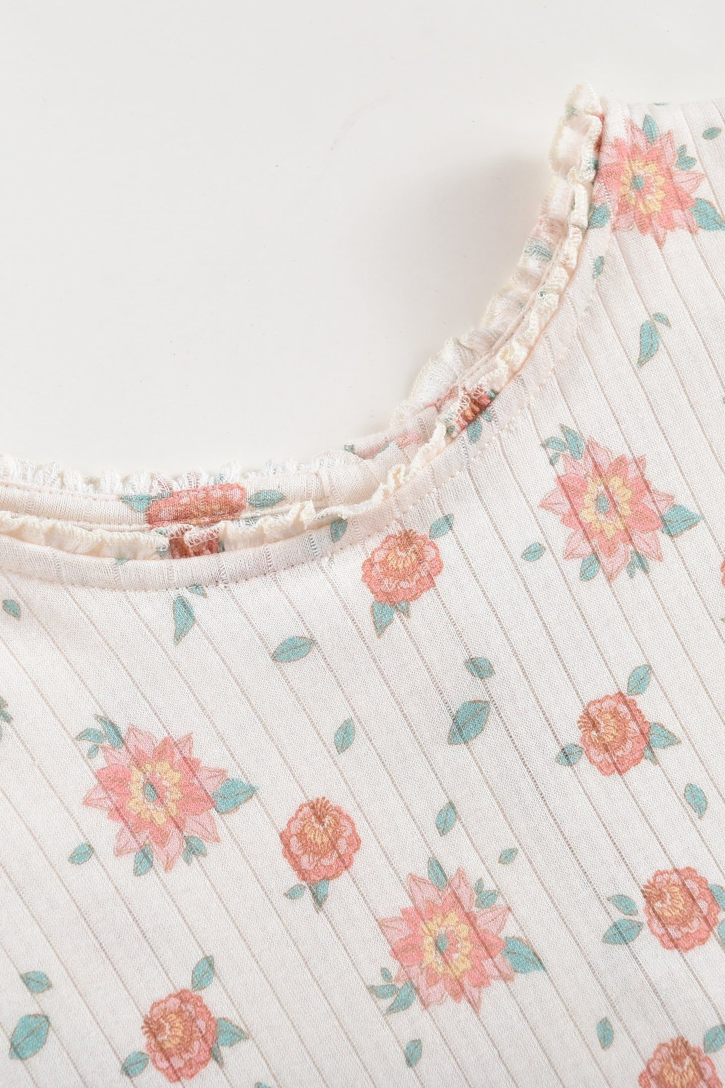 TOP ANGIKA OFF-WHITE FLOWERS 7