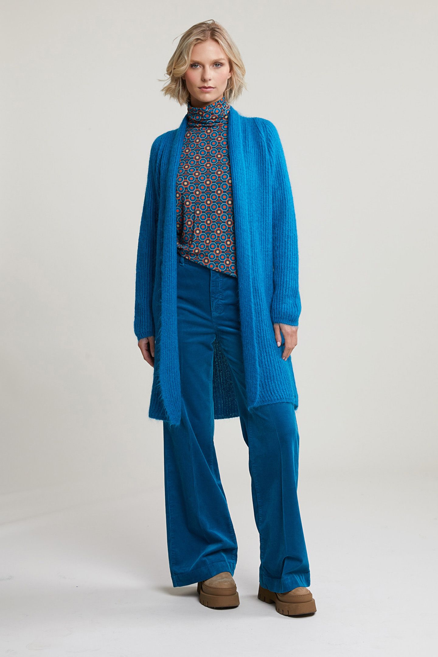 BLUE HIGH WAIST CORDUROY PANTS 3