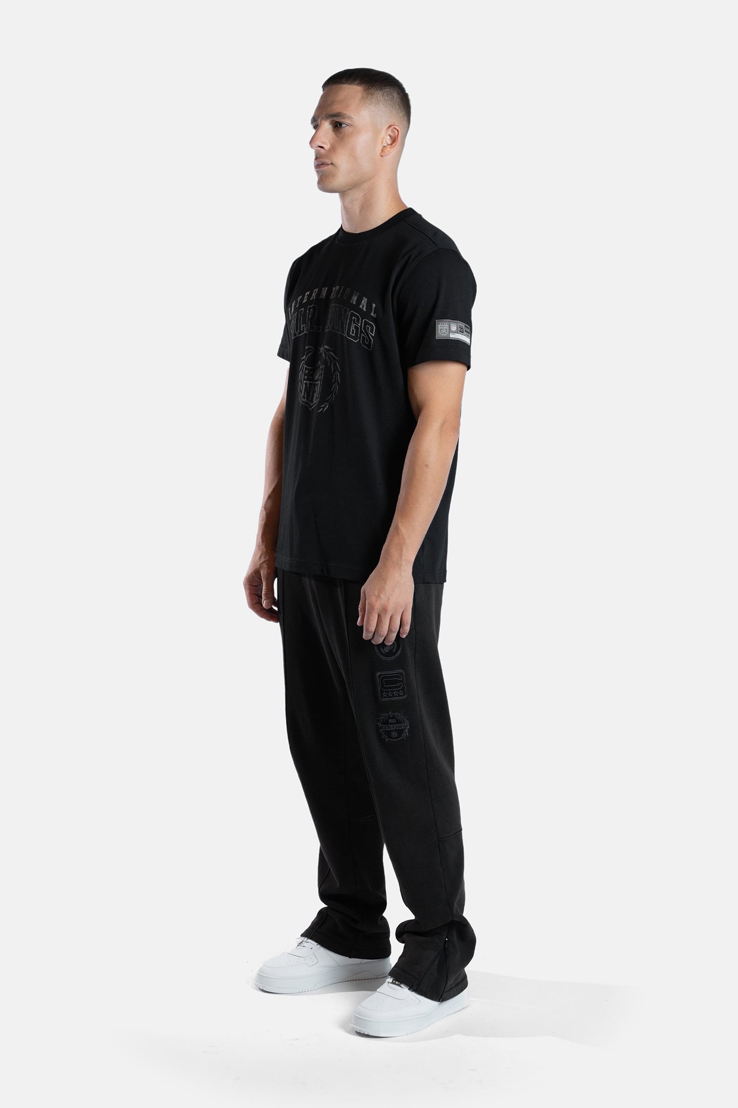NFL X BALR. T-SHIRT JET BLACK 6