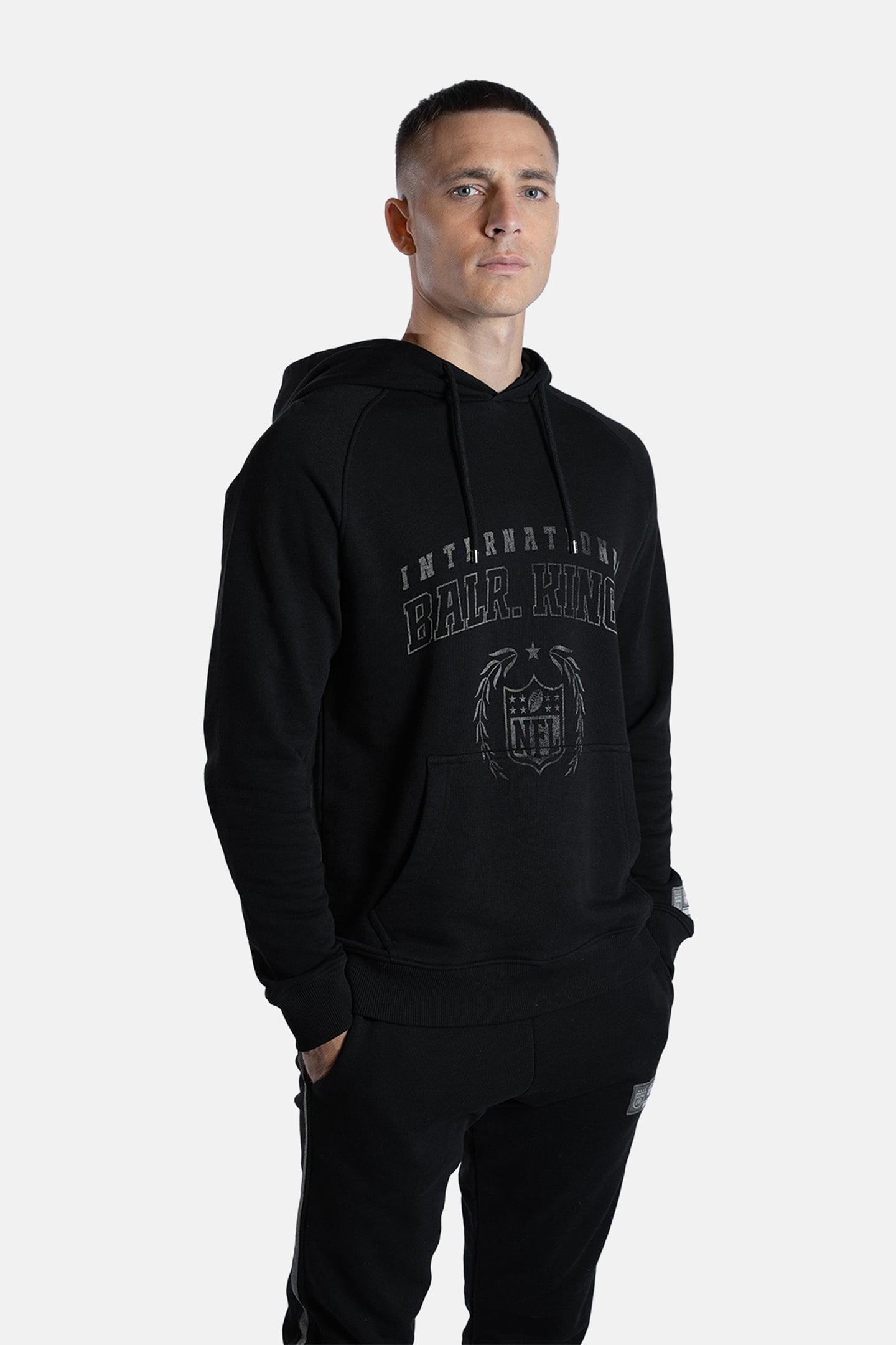 NFL X BALR. HOODIE JET BLACK 1