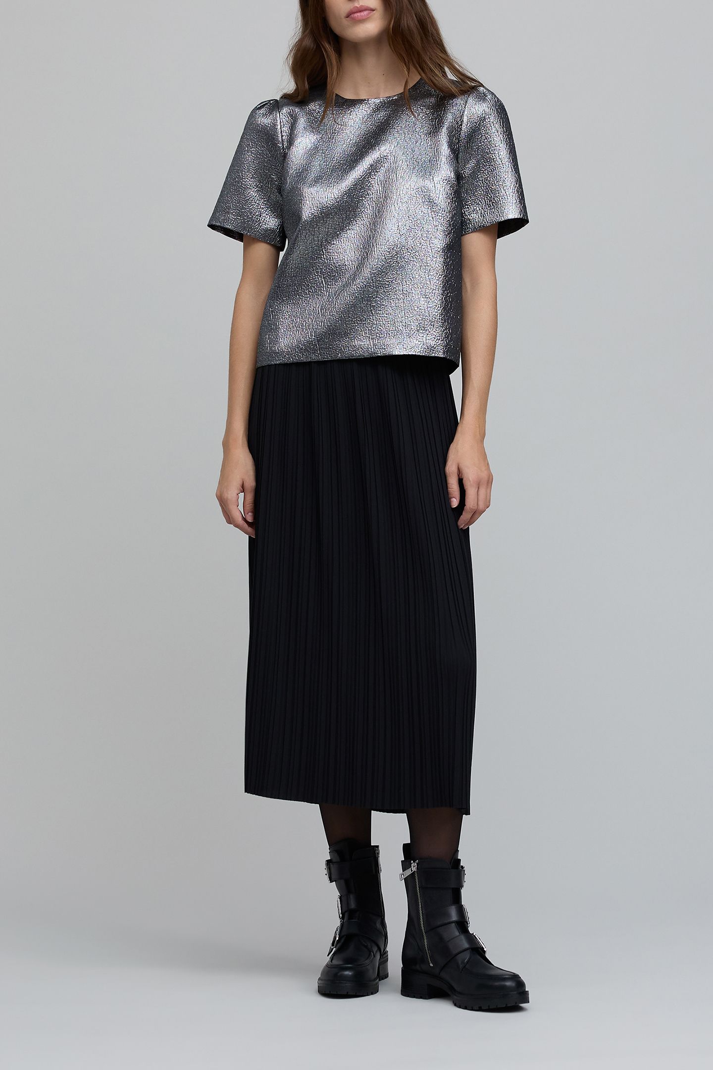 BLACK PLEATED MIDI SKIRT 3