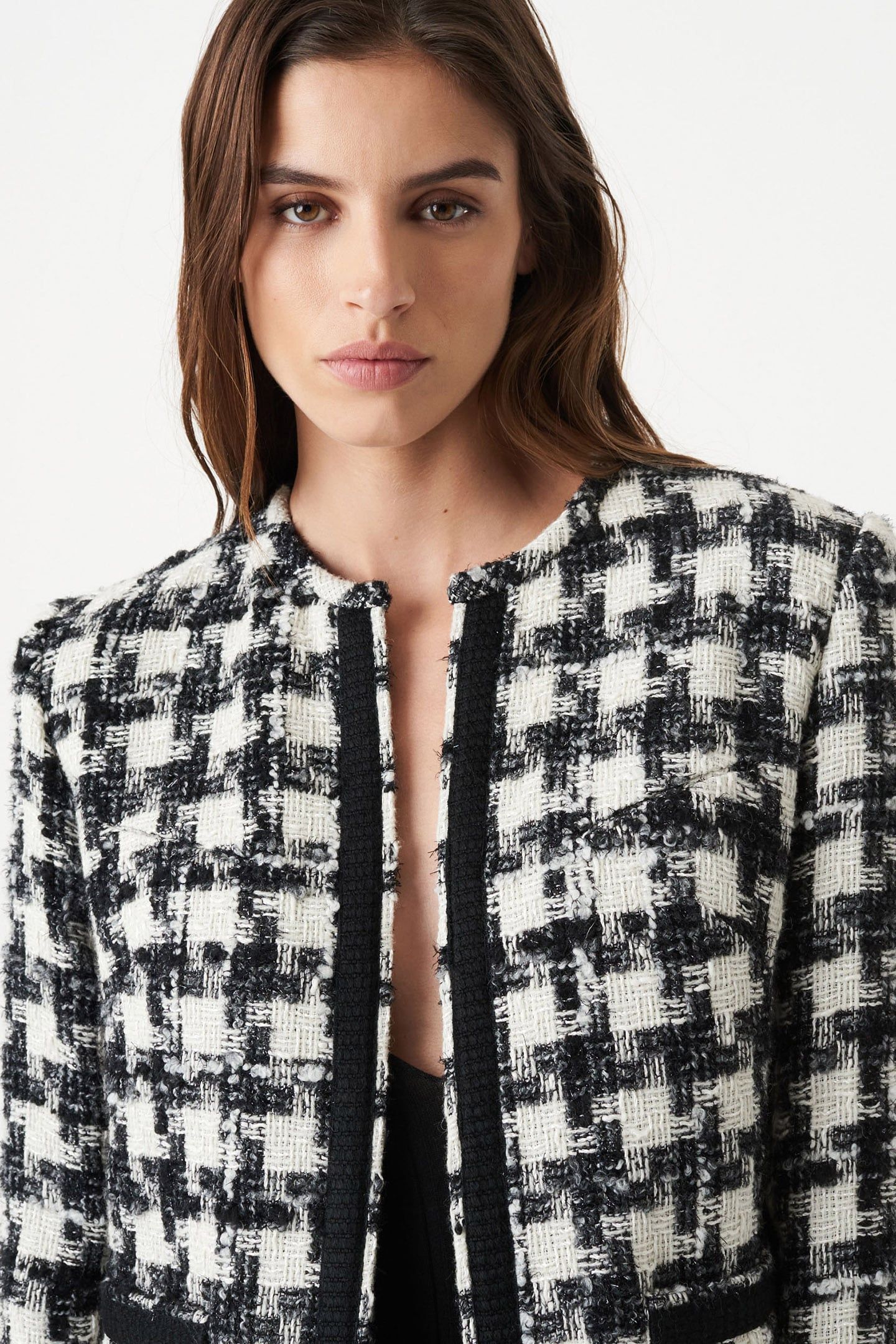 PELIPA JACKET BLACK/WHITE 4