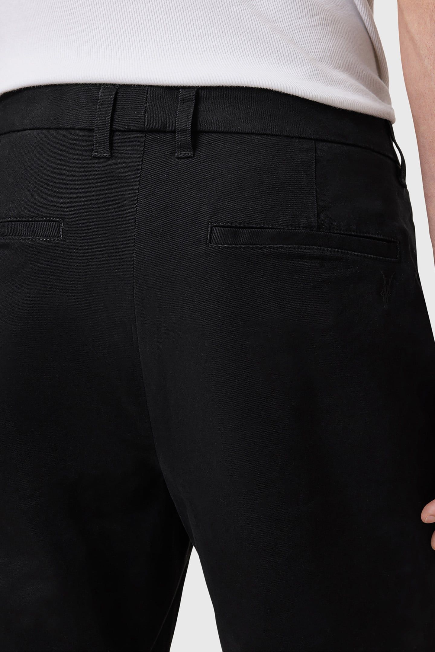 NEIVA SHORT KOTO BLACK 7