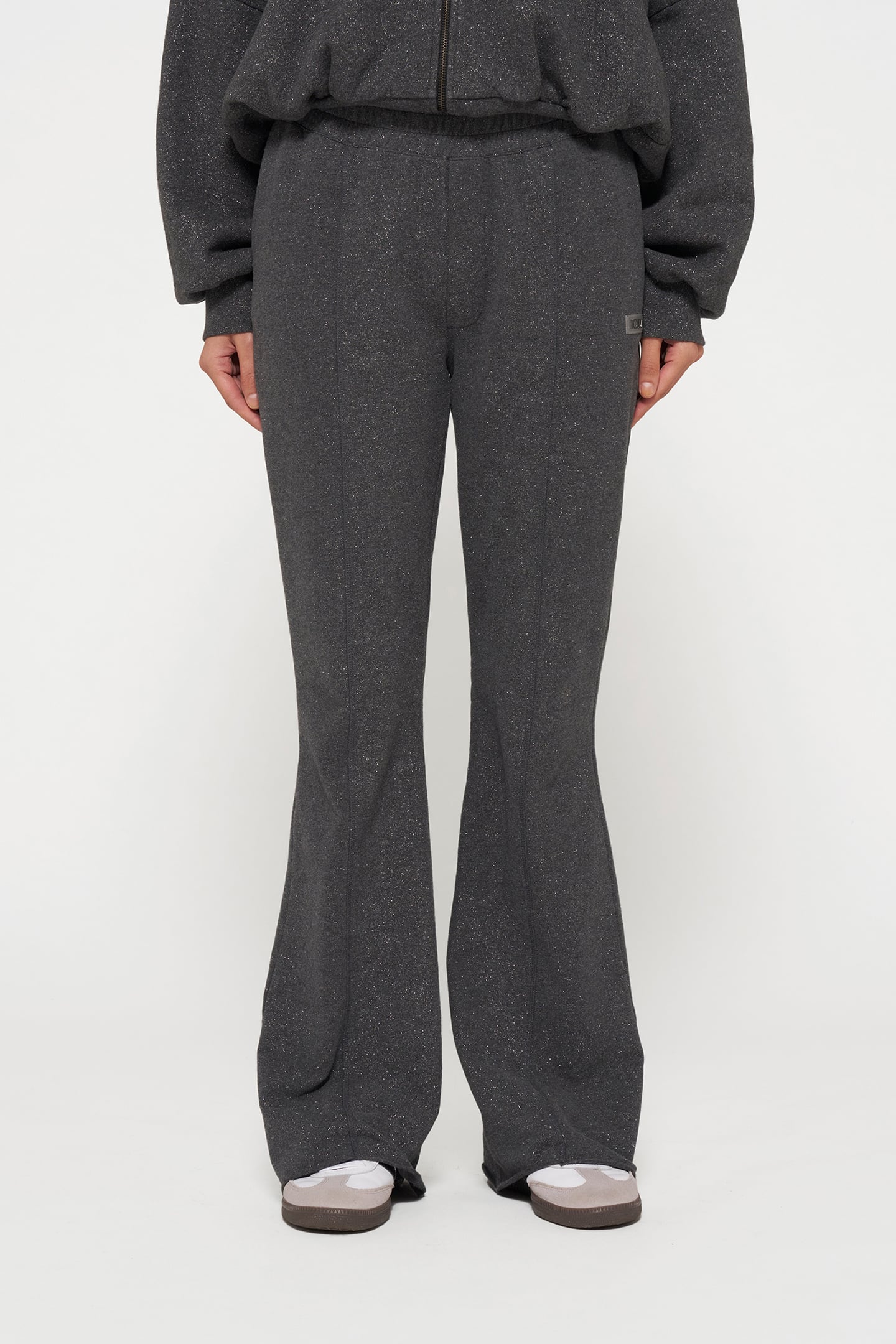 GLITTER JOGGER FLARE ANTRA MELEE 1