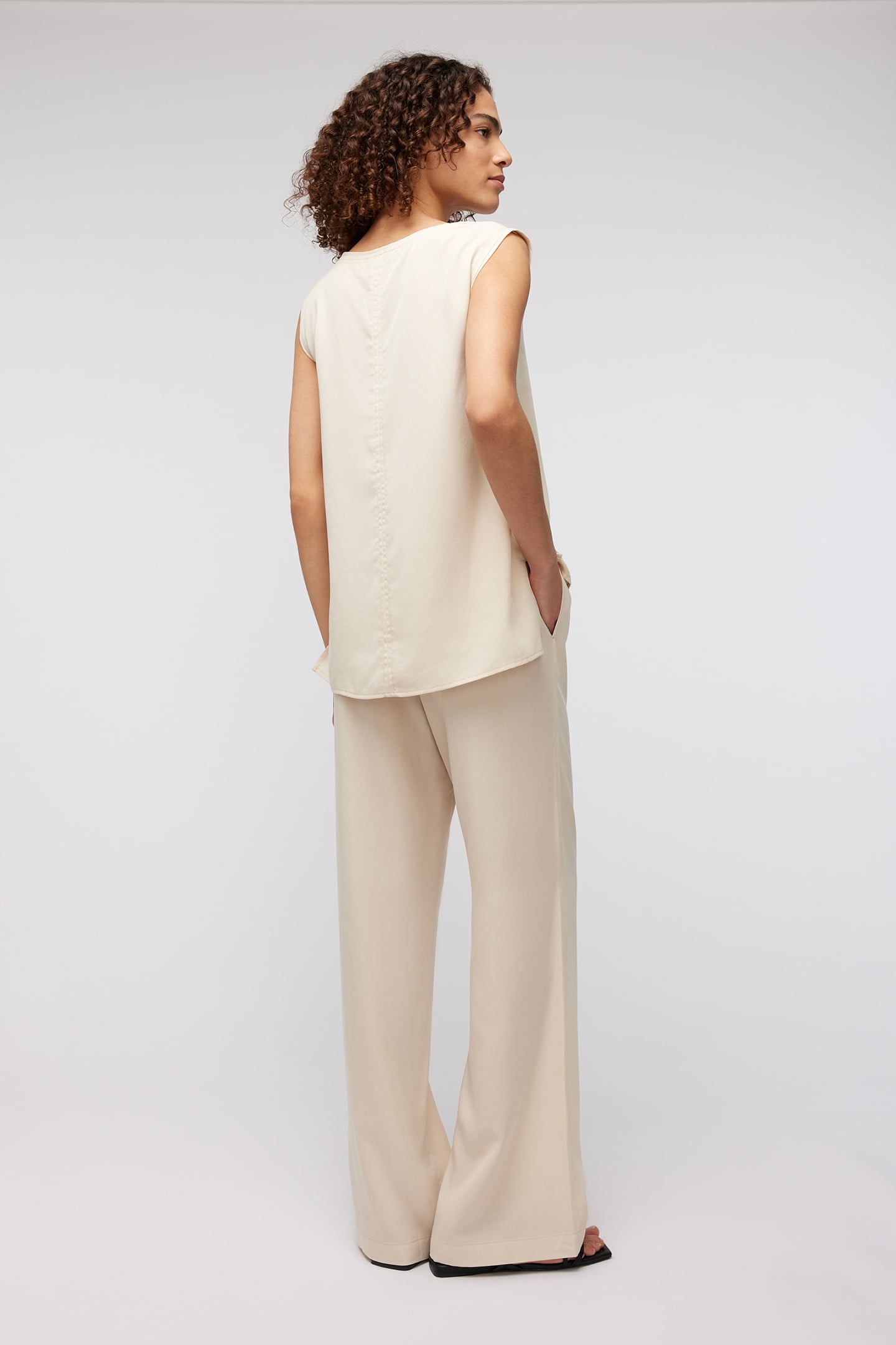 WILLY TOP SAND 3