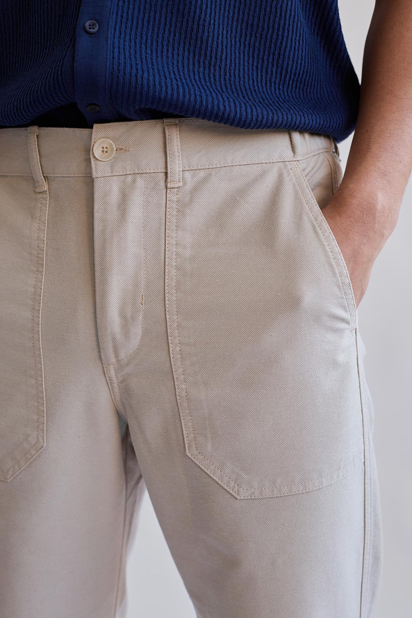 TAANLO PANTS FEATHER GREY 4