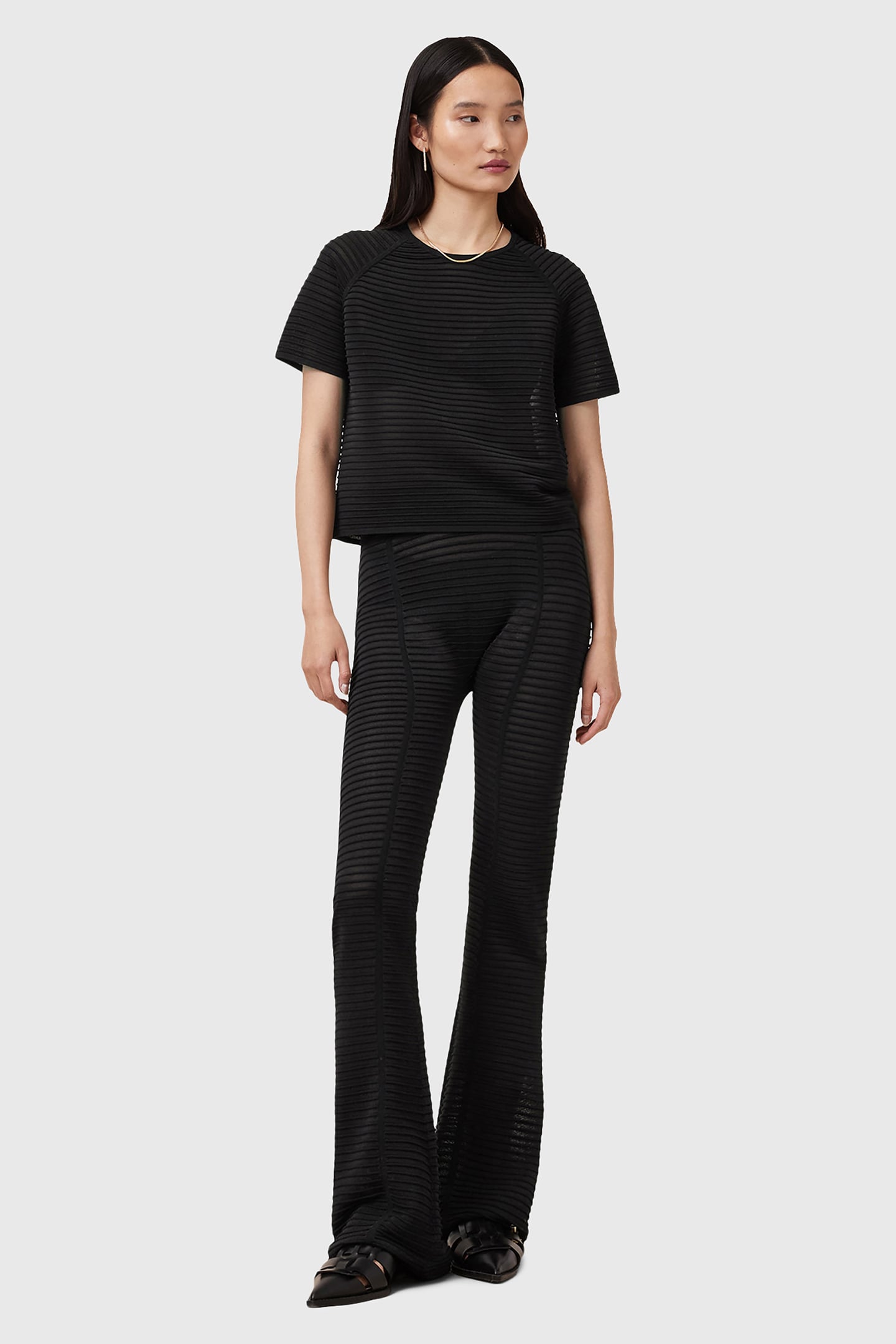 ALICE TEE BLACK 2