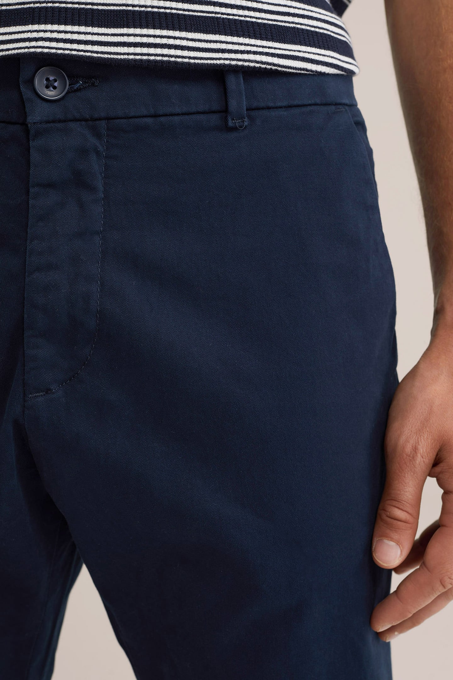 SHORT NAVY BLUE 5