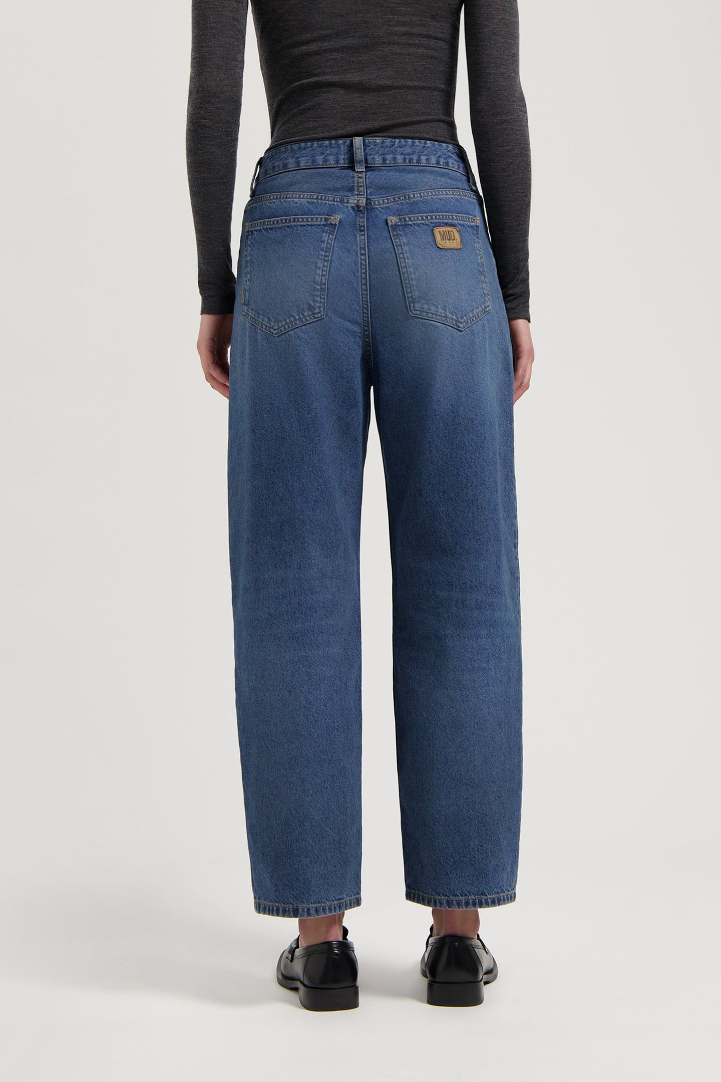 BROOKE HIGH BARREL RUSTIC BLUE 2