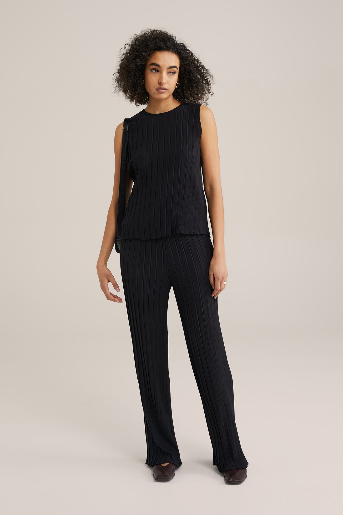 TROUSER BLACK 3