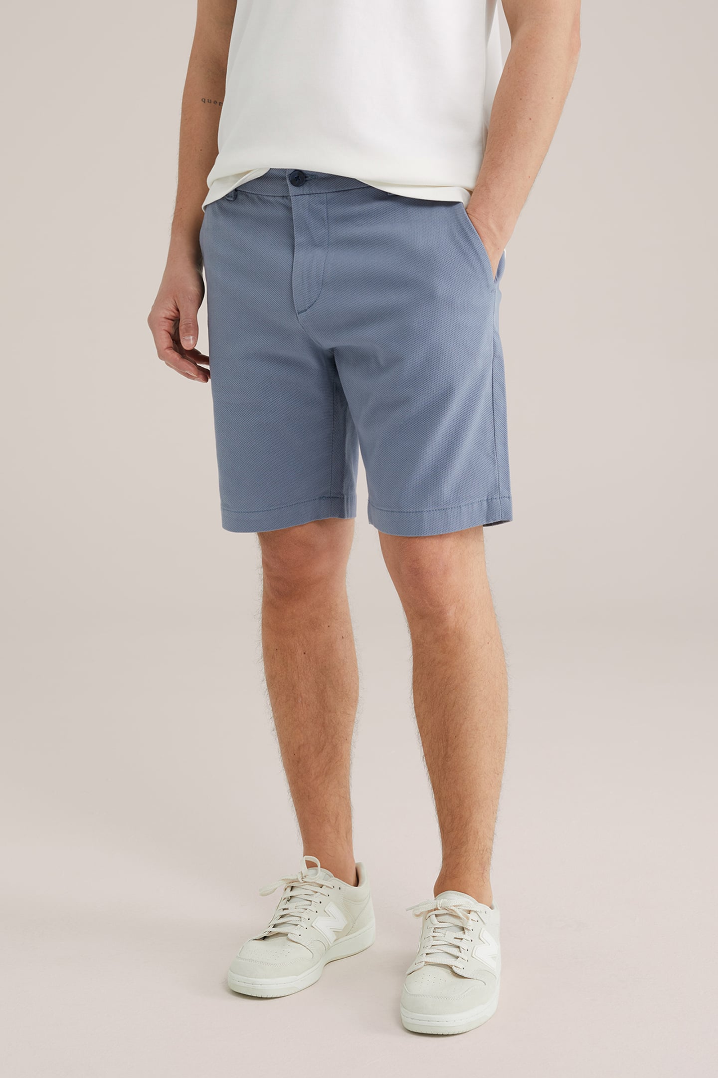 SHORT LIGHT BLUE 1