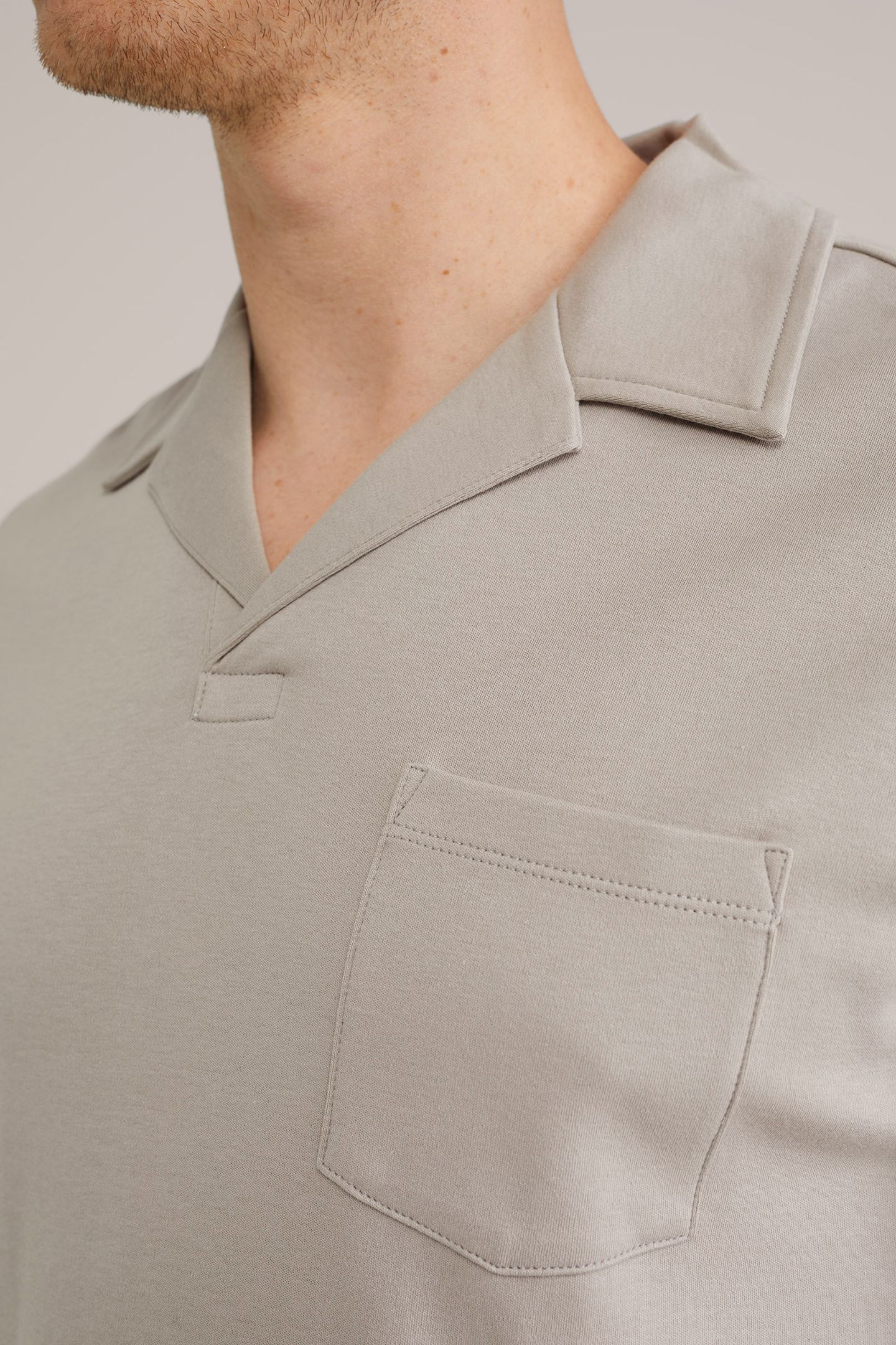 POLO LIGHT GREY 5