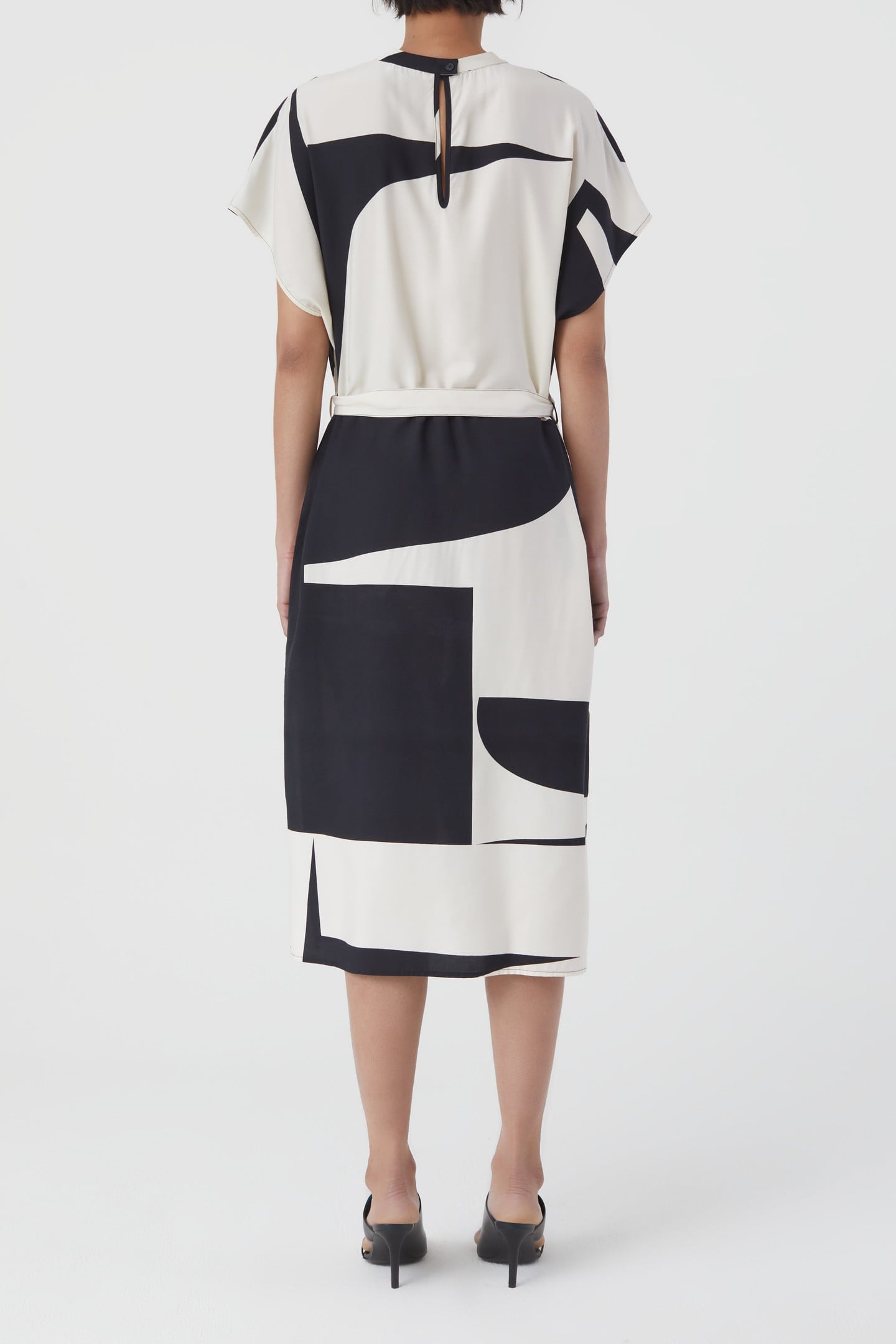 SHIFT DRESS BLACK 4