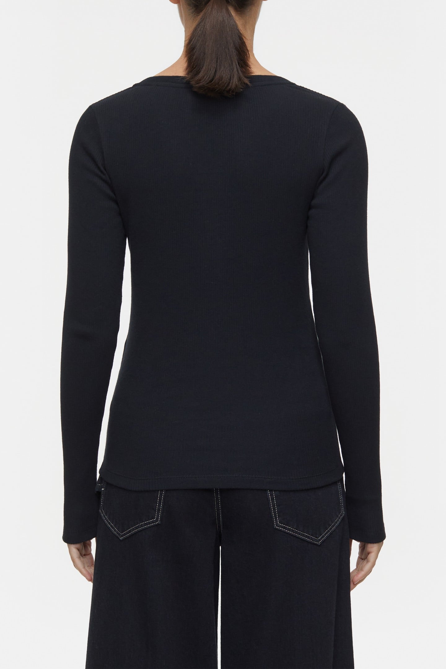 V NECK LONGSLEEVE T-SHIRTS BLACK 3