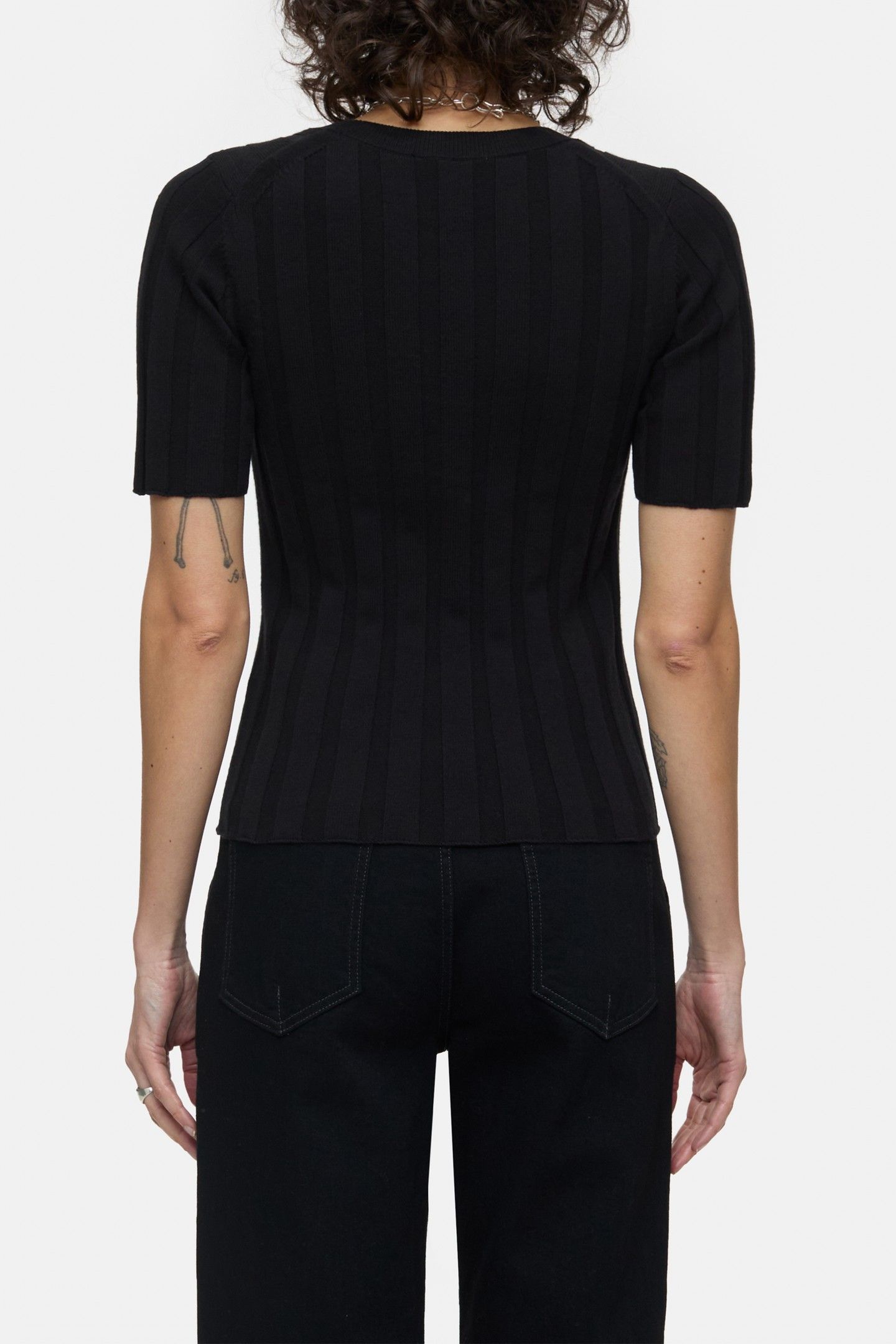 CREW NECK SHORT SLEEVE KNITS BLACK 3