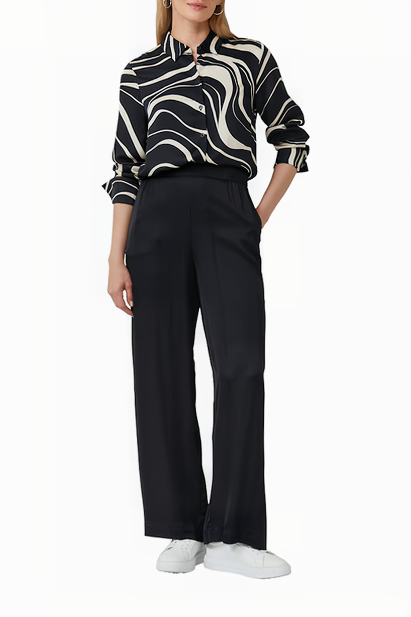 BLUSEN BLACK 2