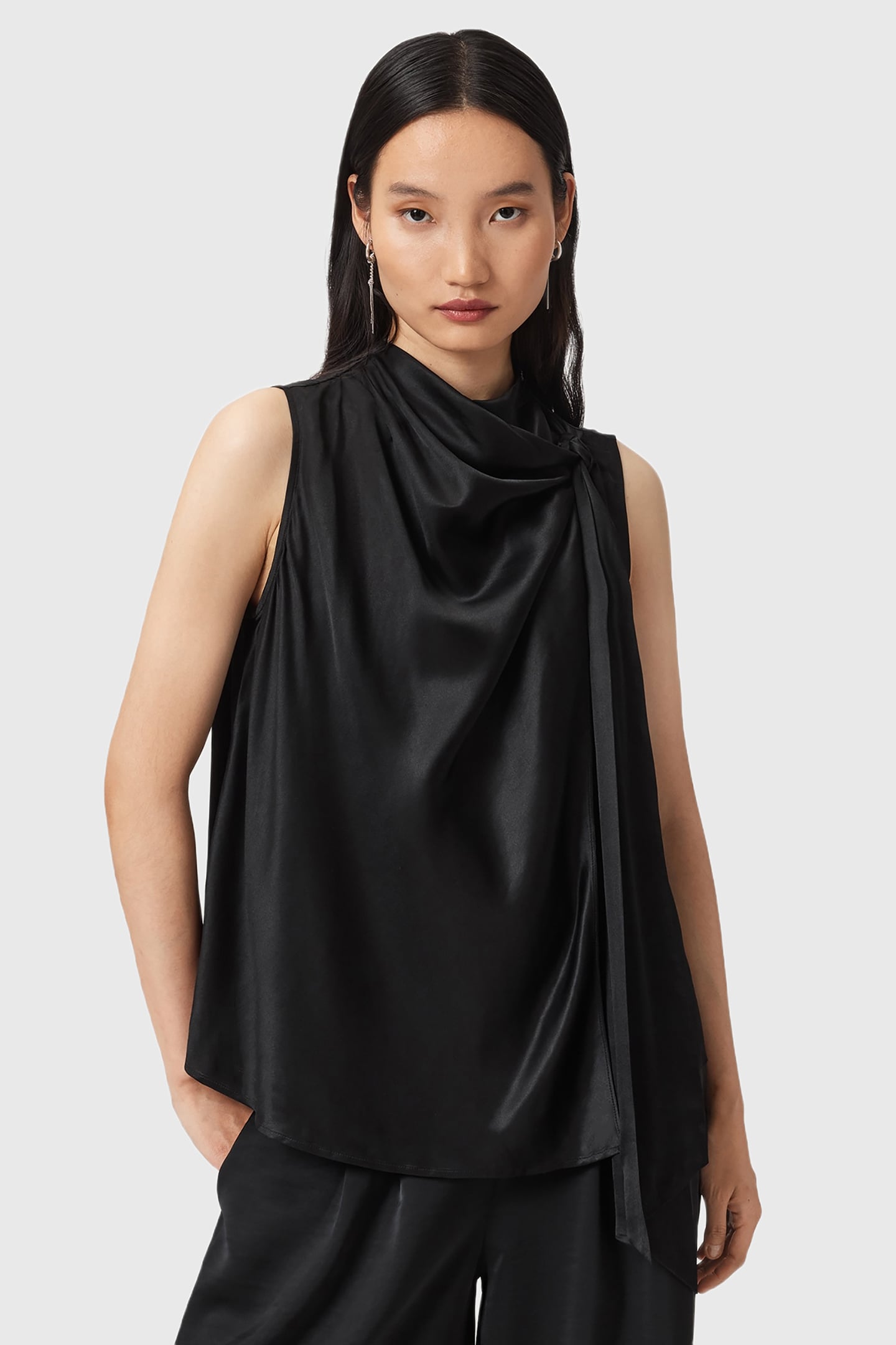 HERELA TOP BLACK 1