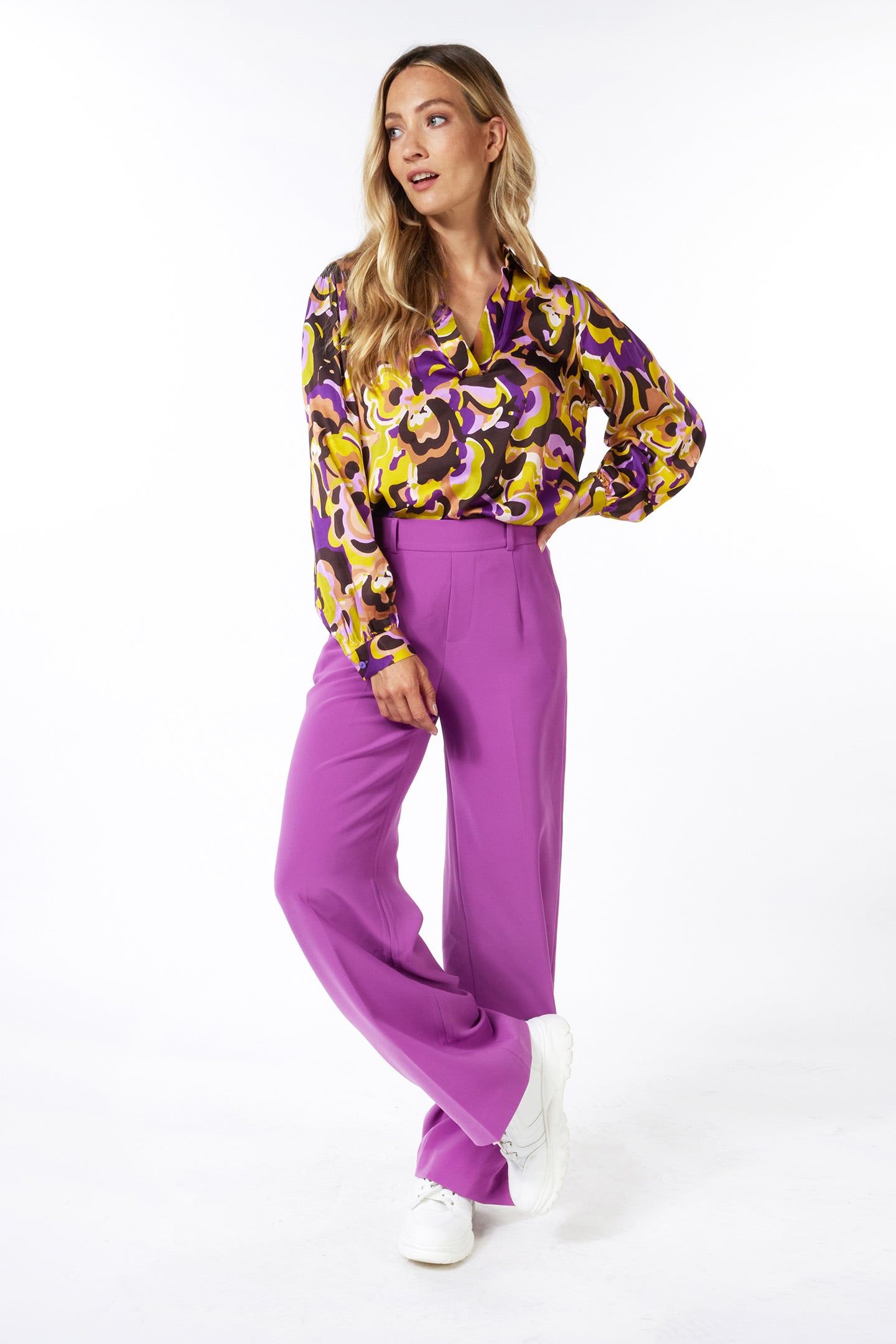 BLOUSE COLLAR FANCY EARTH PRINT 2