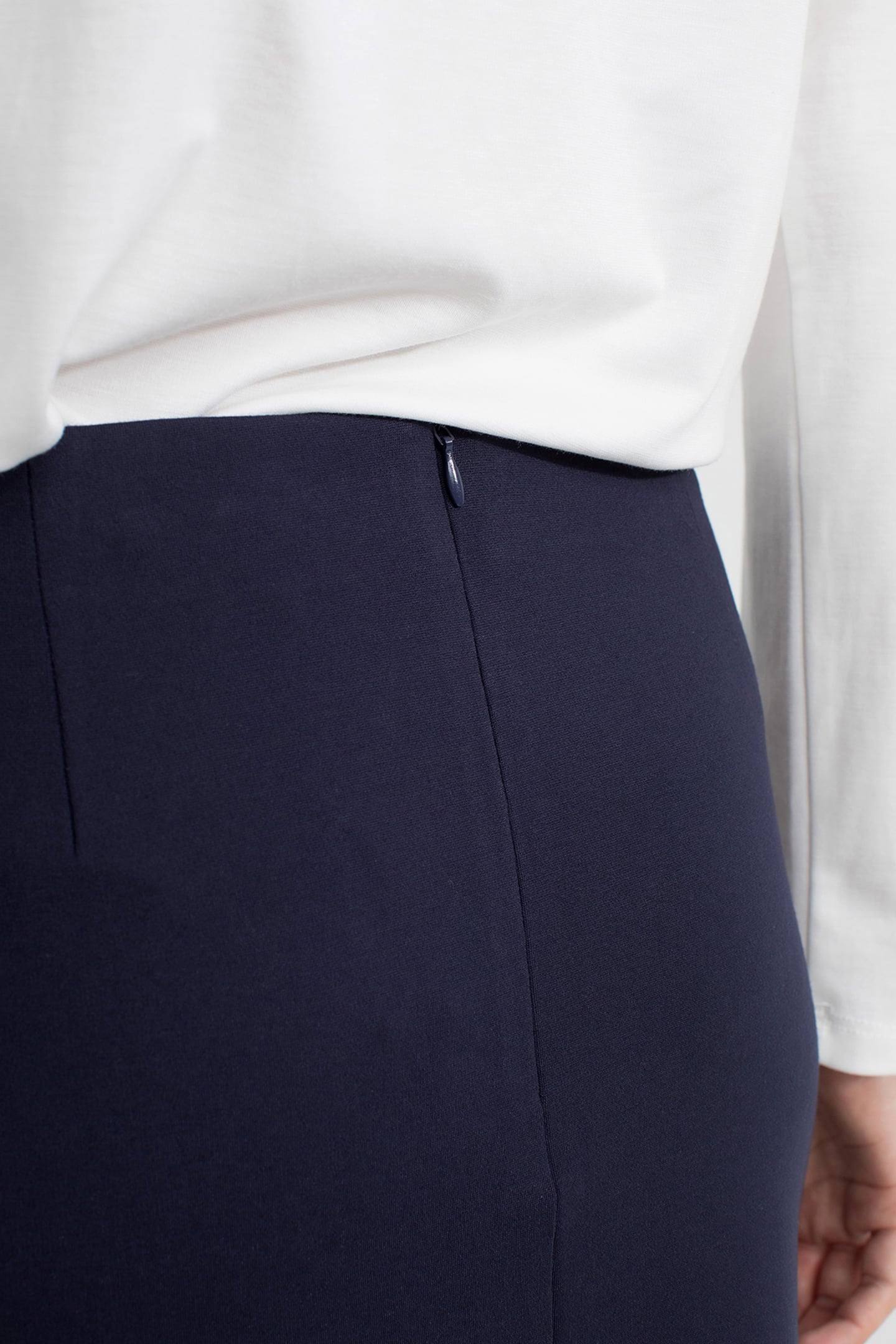 PIP SKIRT NAVY 3