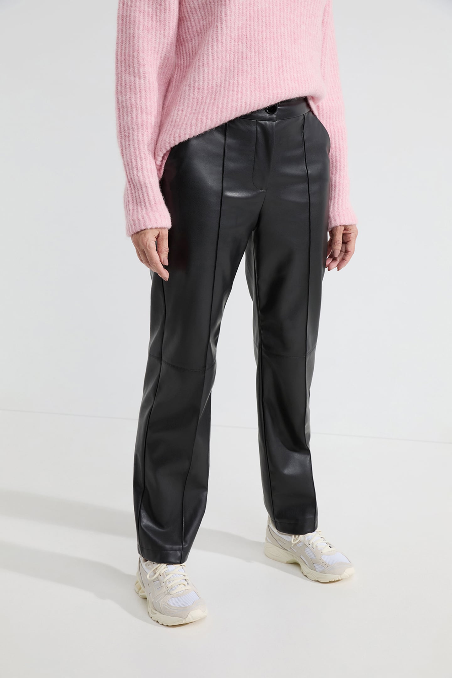 ARWEN PANTS BLACK 1
