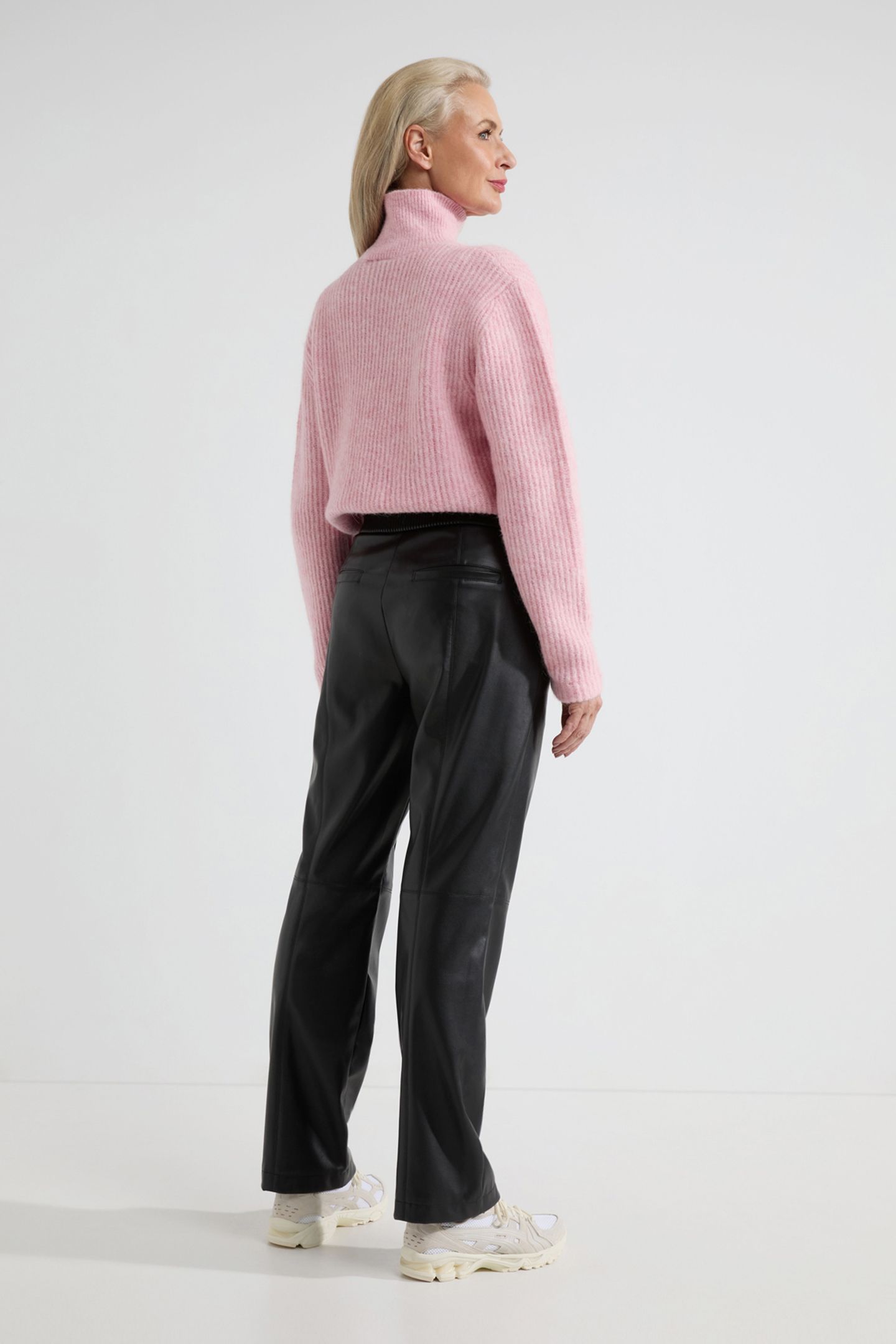 ARWEN PANTS BLACK 3