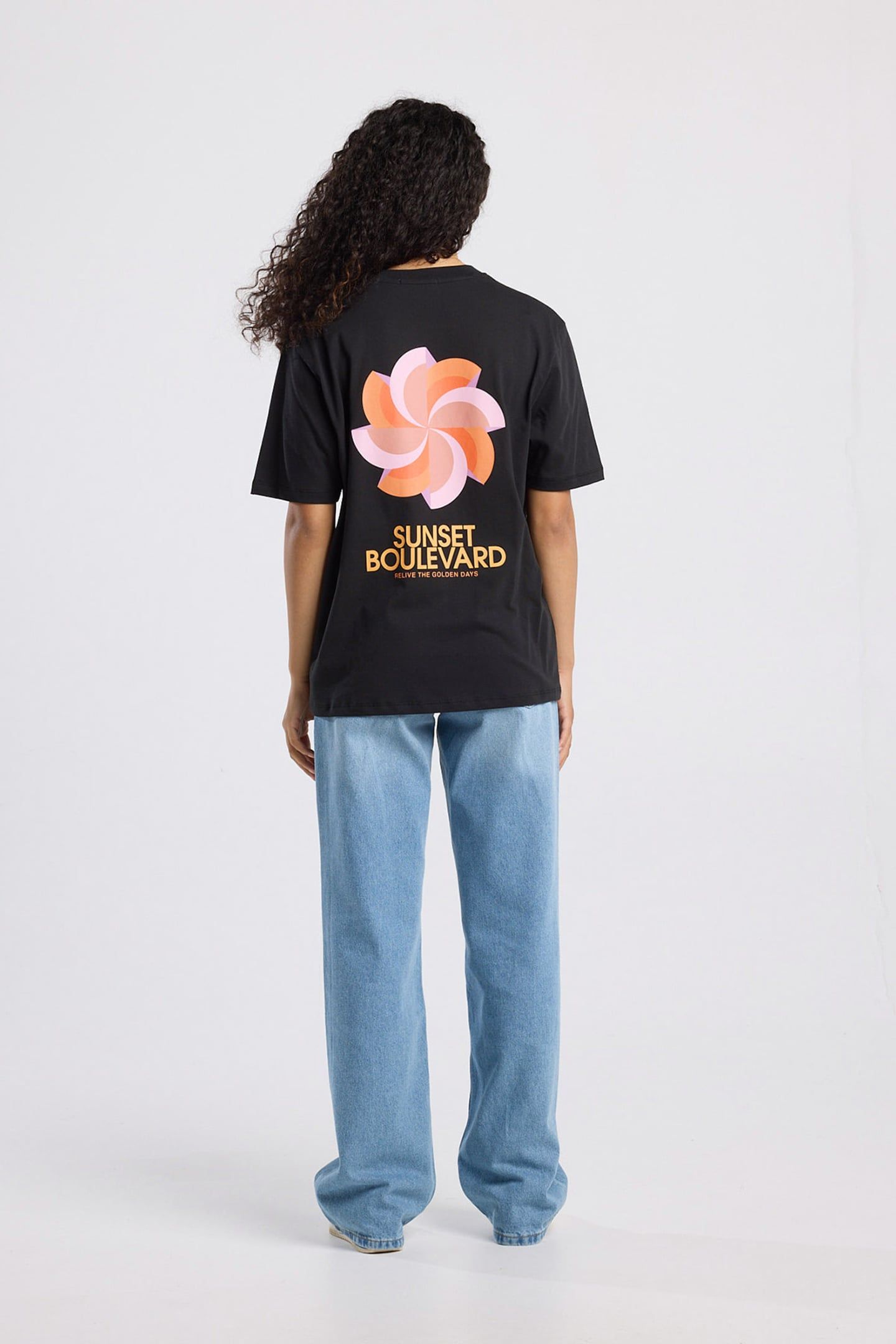 ELAINE DULL BLACK 2